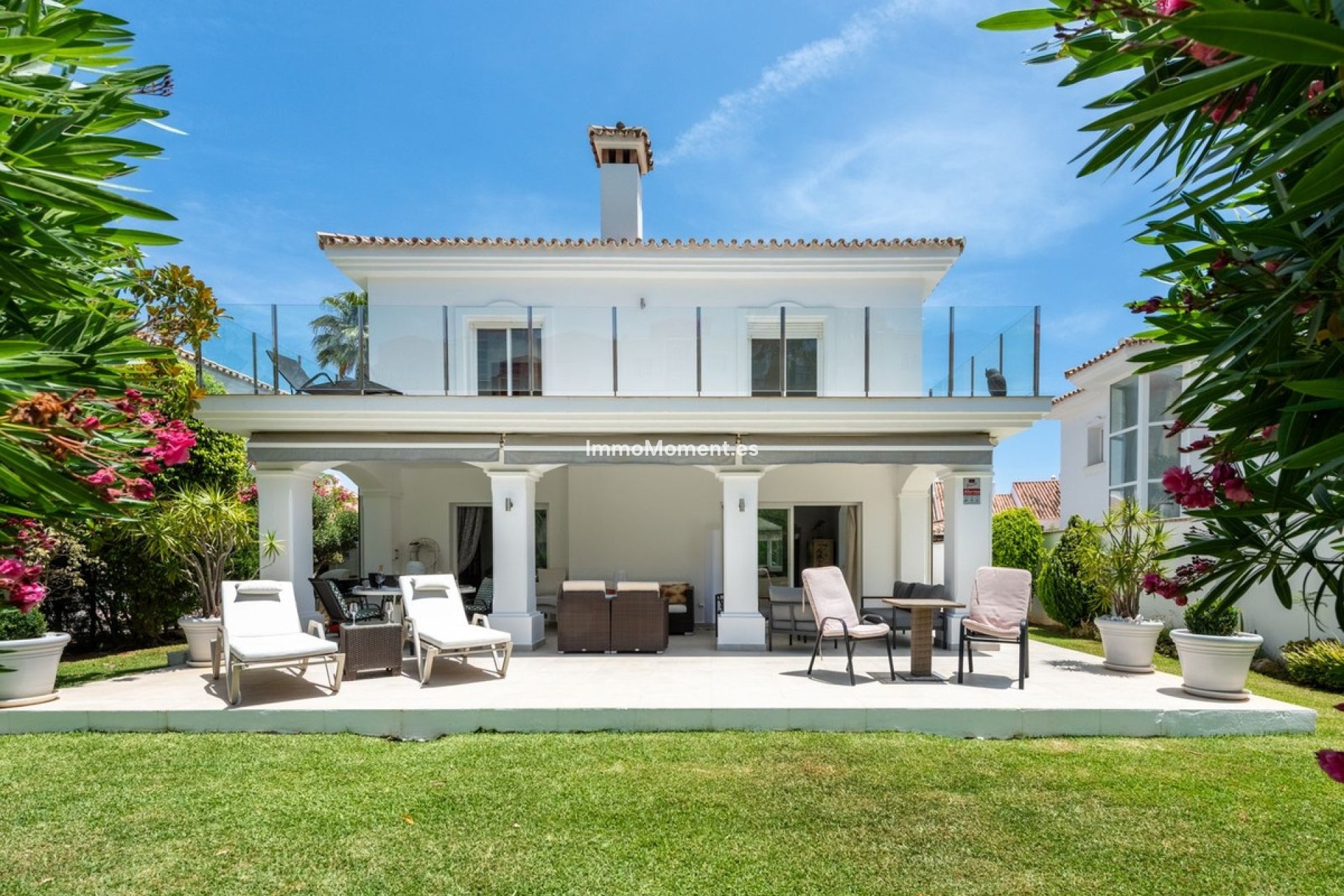 Resale - Detached villa - Estepona - Atalaya