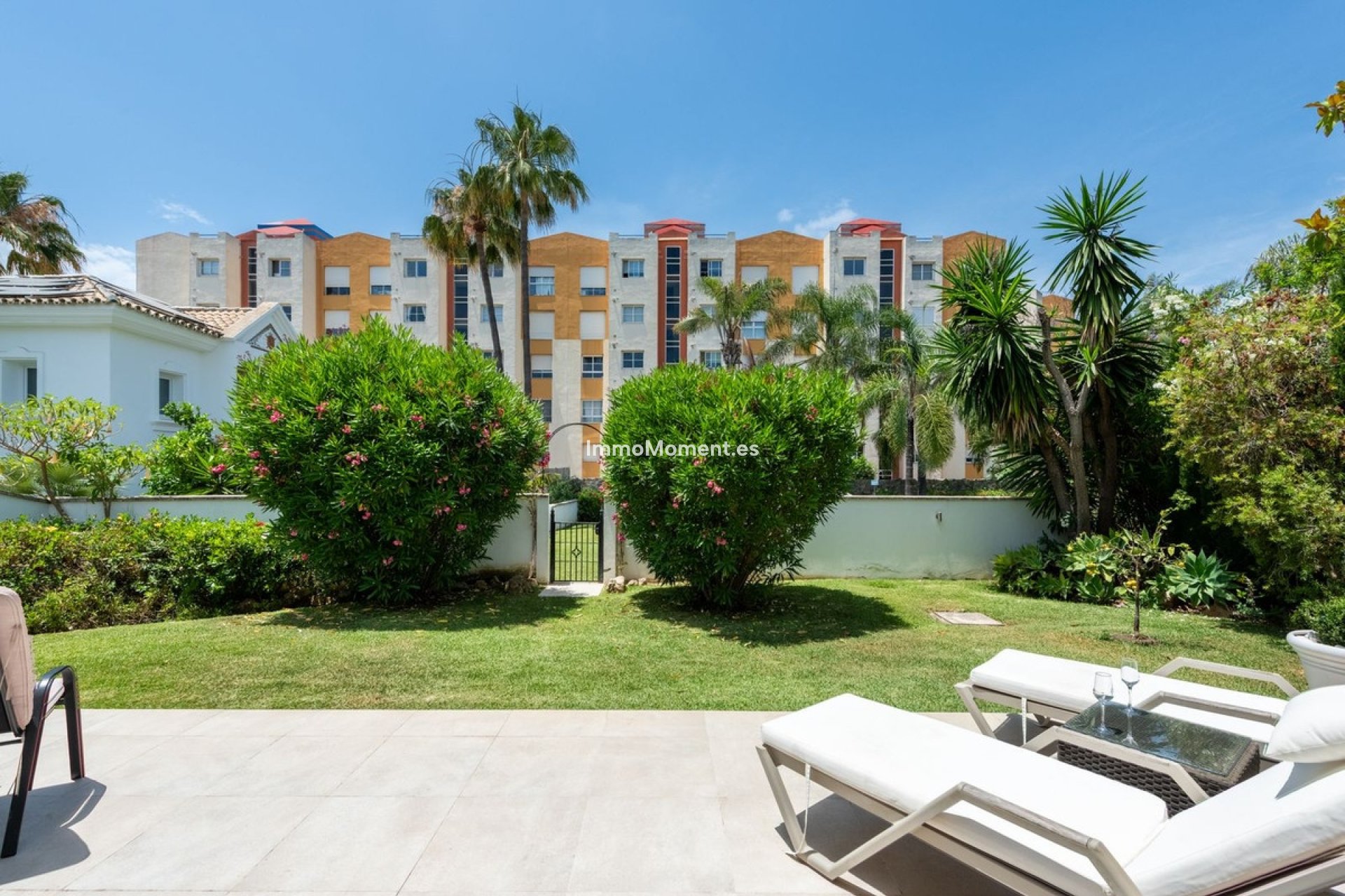 Resale - Detached villa - Estepona - Atalaya