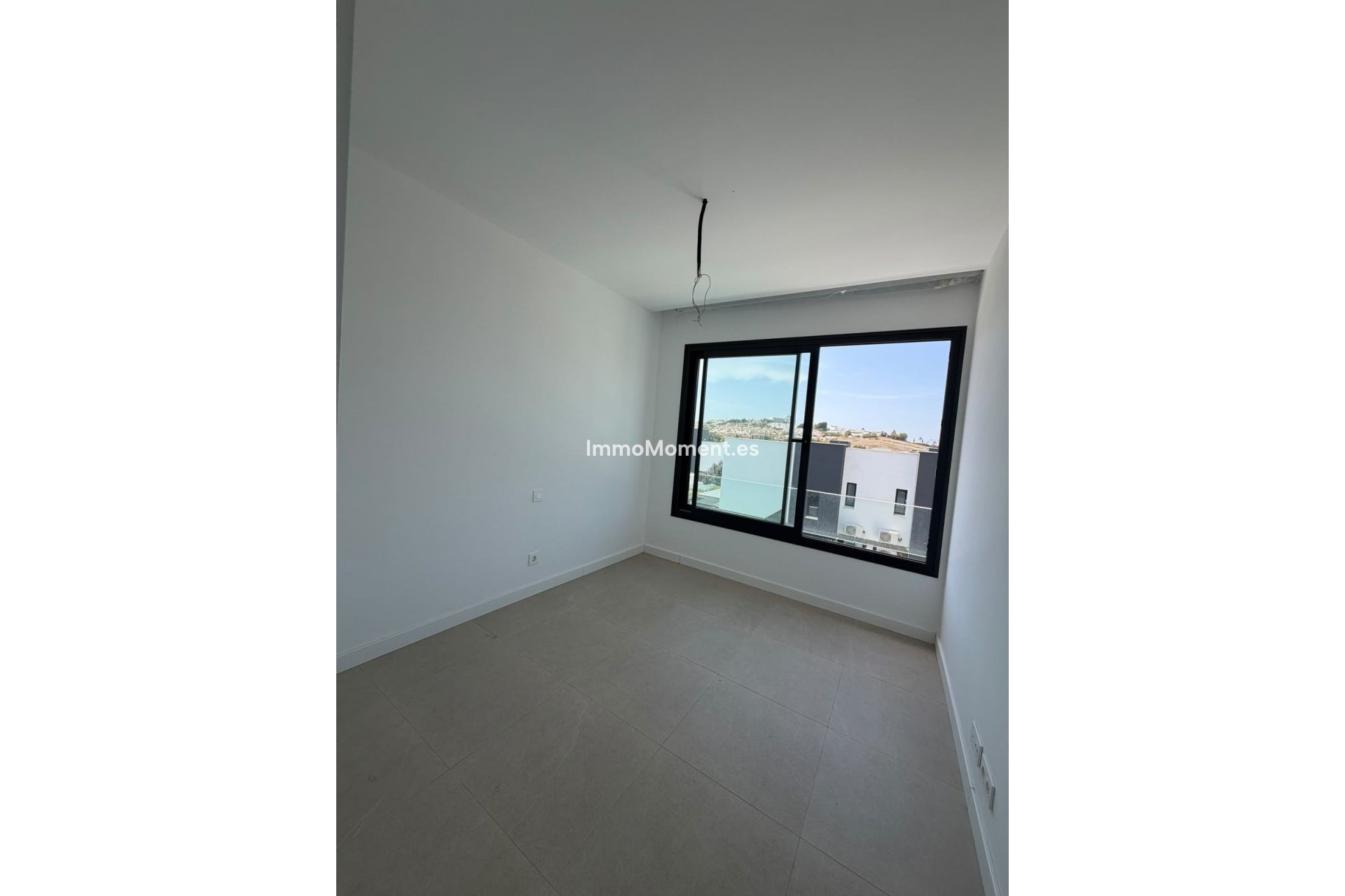 Resale - Detached villa - Estepona - Atalaya