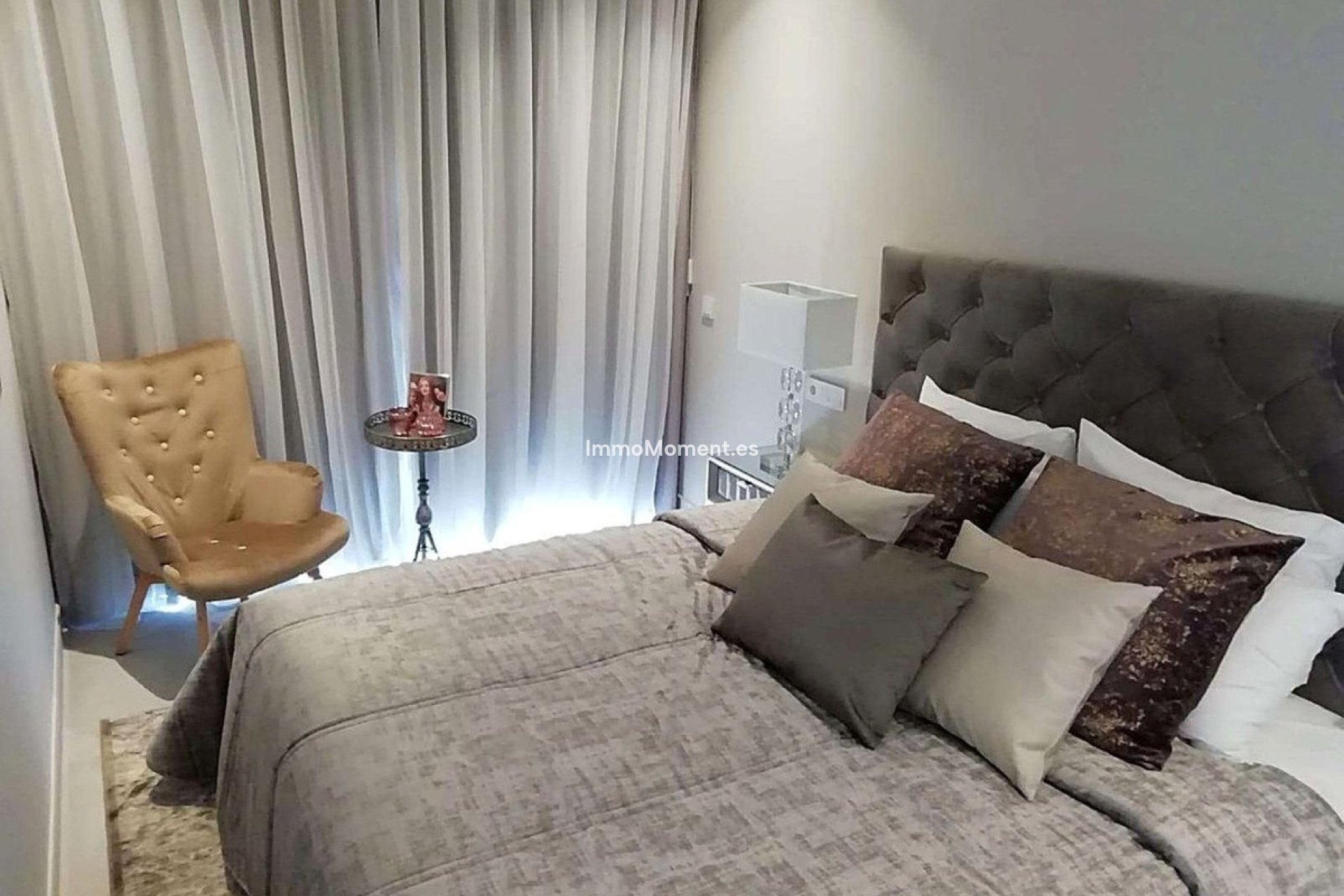 Resale - Detached villa - Estepona - Atalaya