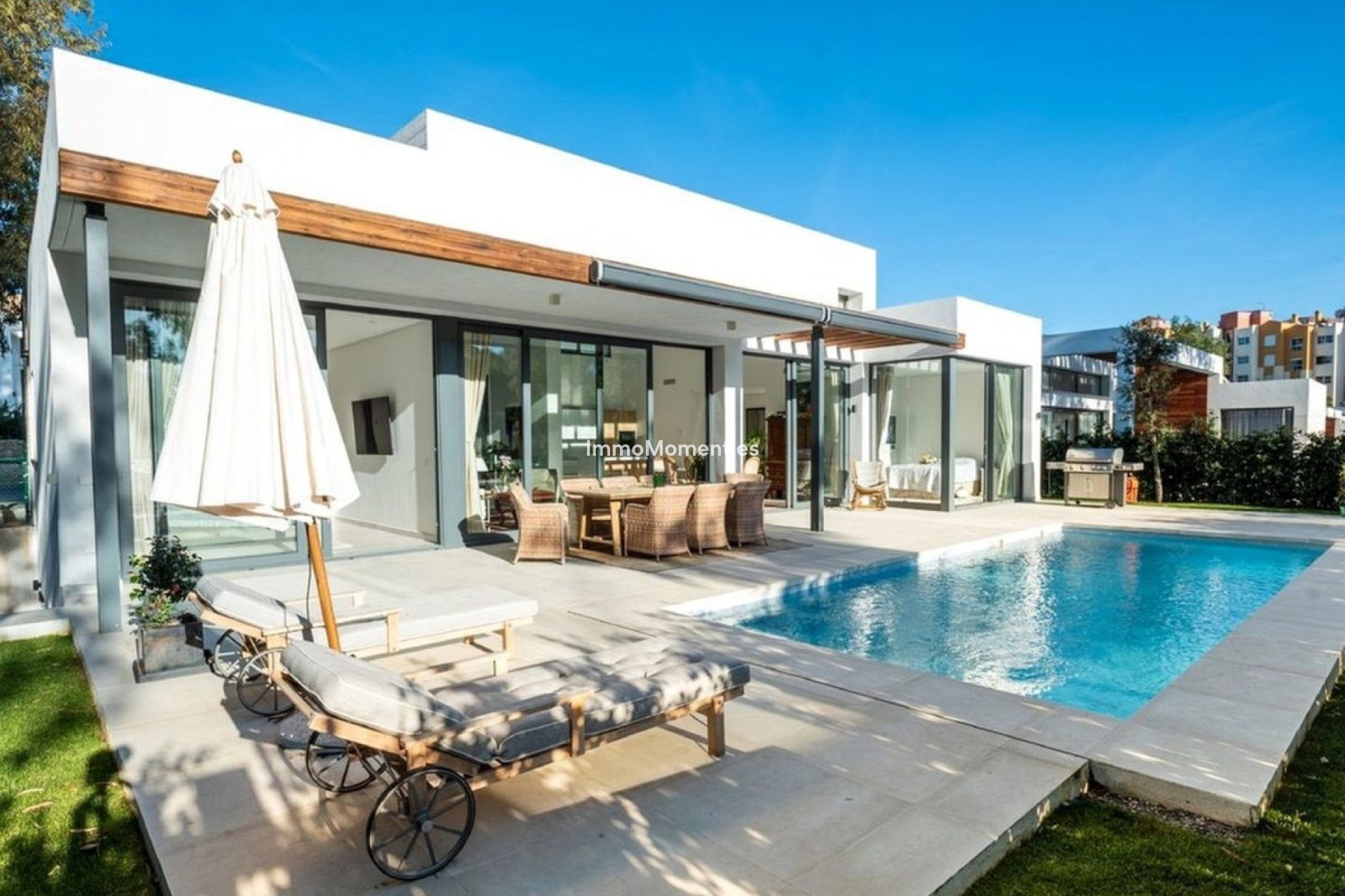 Resale - Detached villa - Estepona - Atalaya
