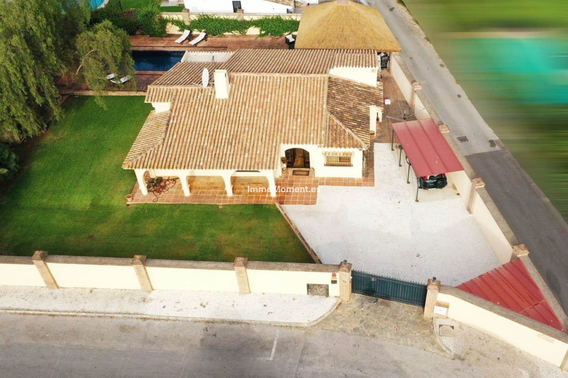 Resale - Detached villa - Estepona - Atalaya