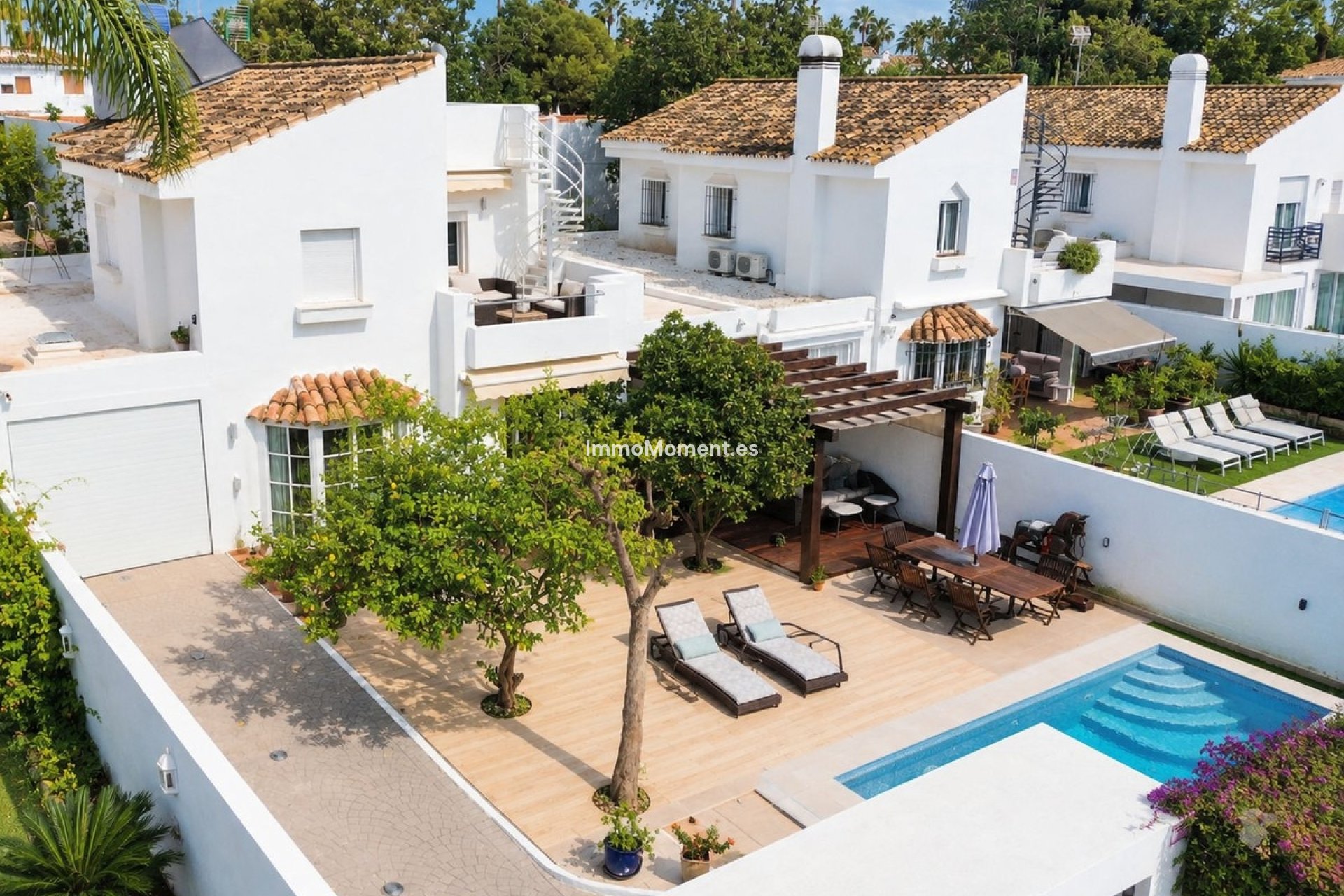 Resale - Detached villa - Estepona - Atalaya