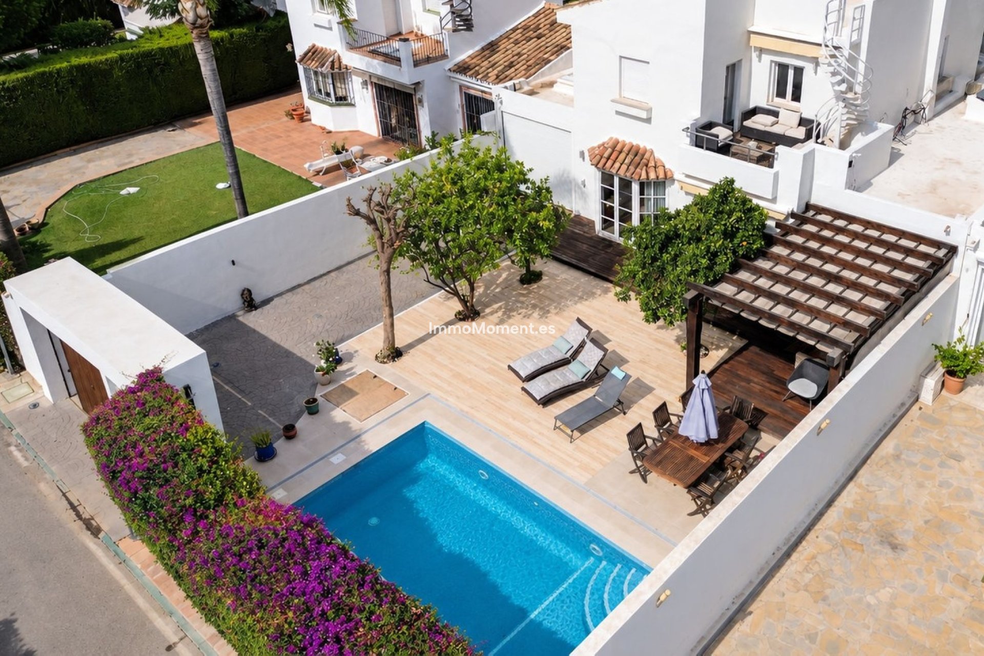Resale - Detached villa - Estepona - Atalaya