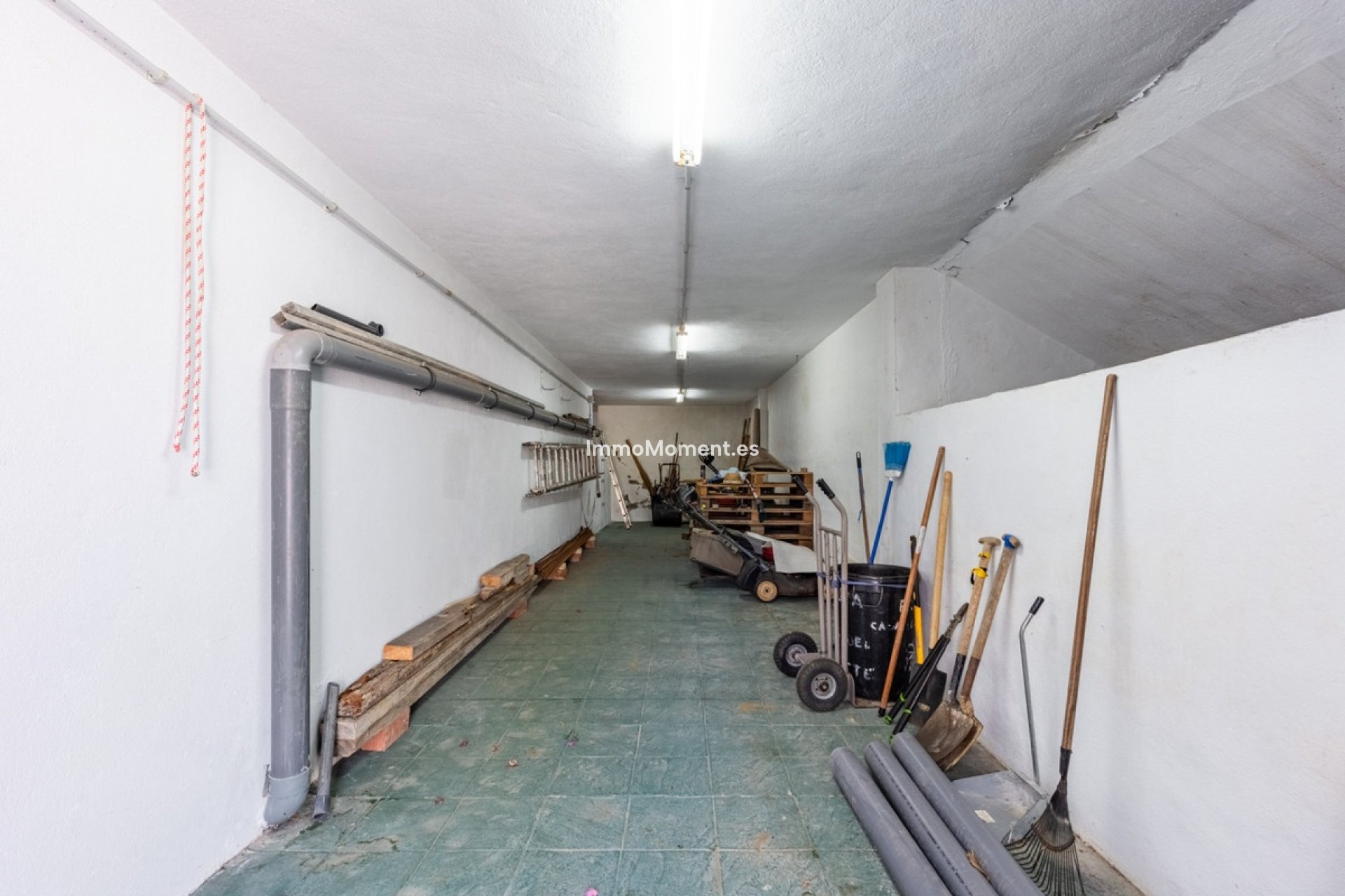 Resale - Detached villa - Estepona - Atalaya