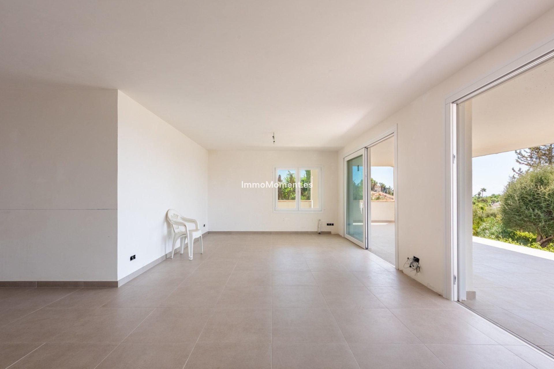Resale - Detached villa - Estepona - Atalaya
