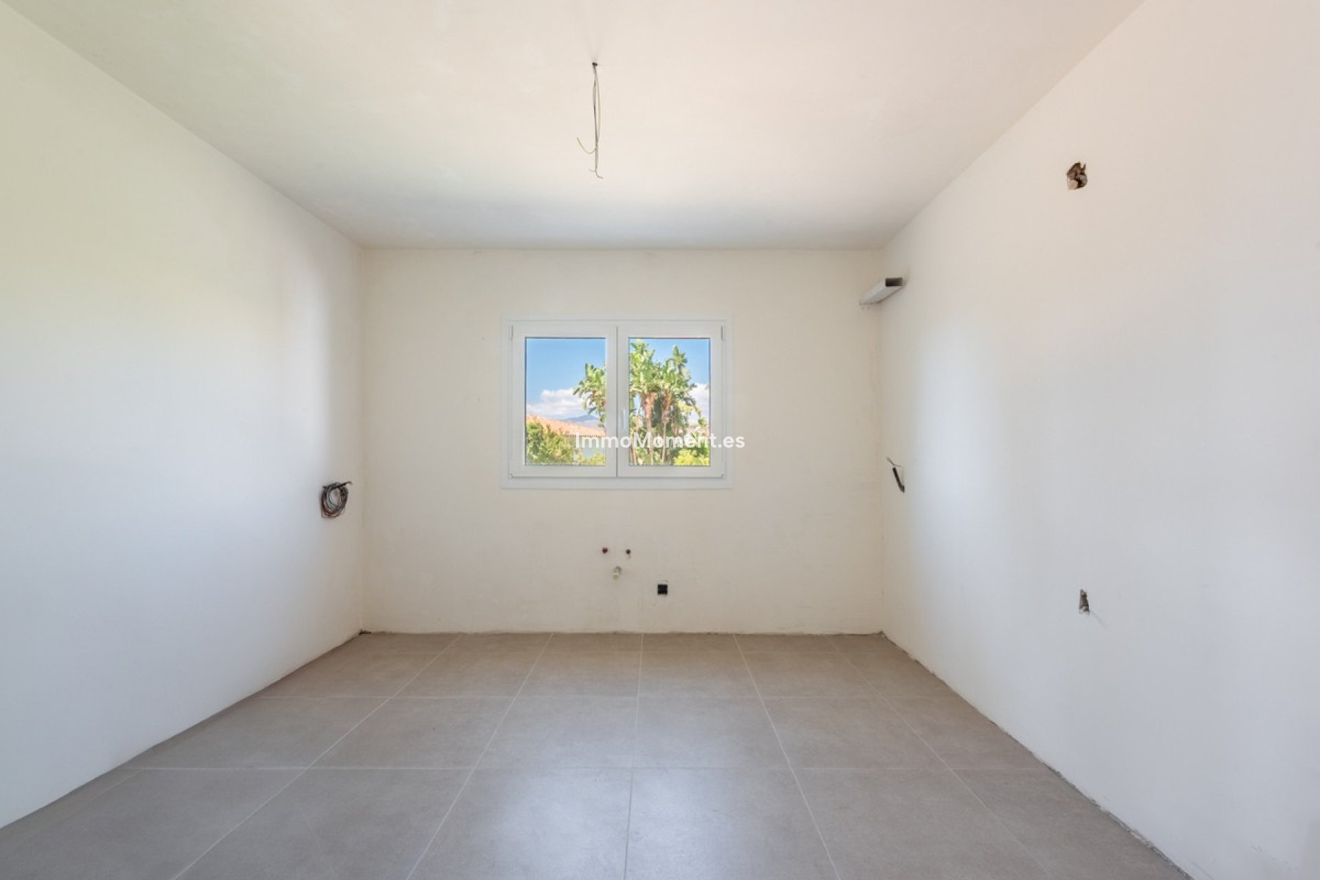 Resale - Detached villa - Estepona - Atalaya