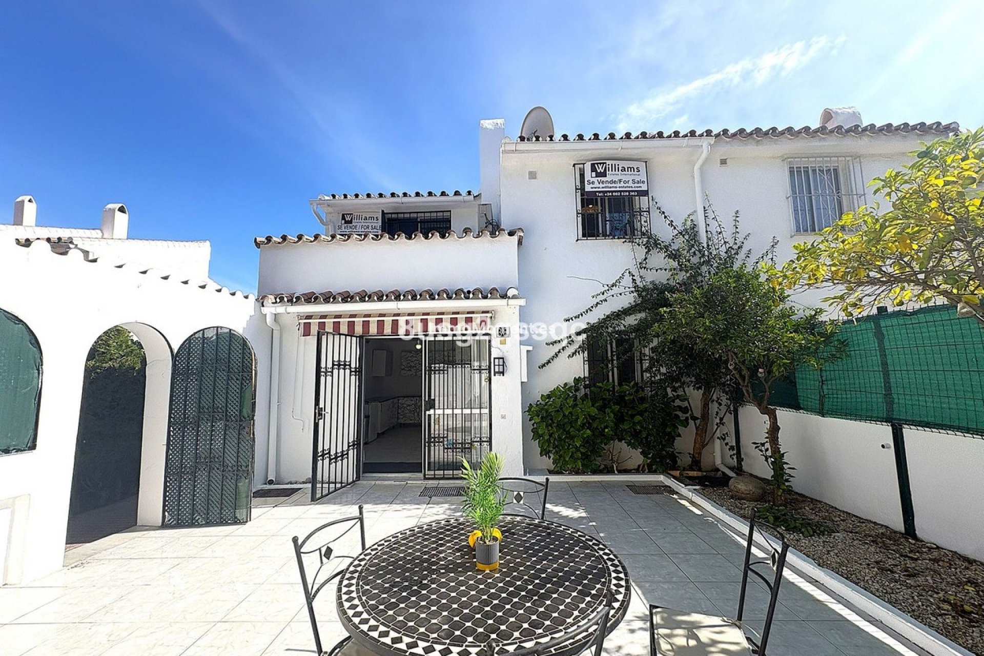 Resale - Detached villa - Estepona - Atalaya