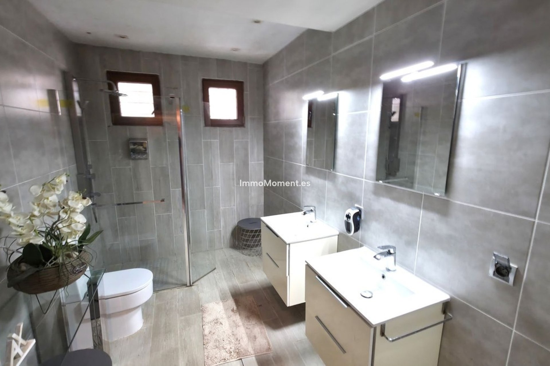 Resale - Detached villa - Estepona - Atalaya