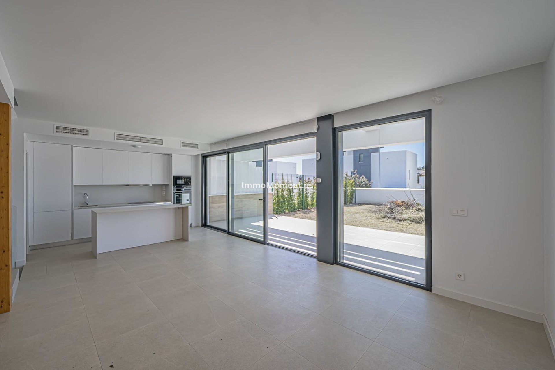 Resale - Detached villa - Estepona - Atalaya