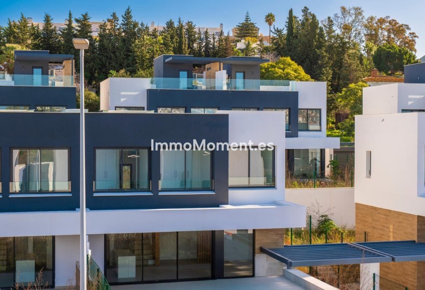 Resale - Detached villa - Estepona - Atalaya