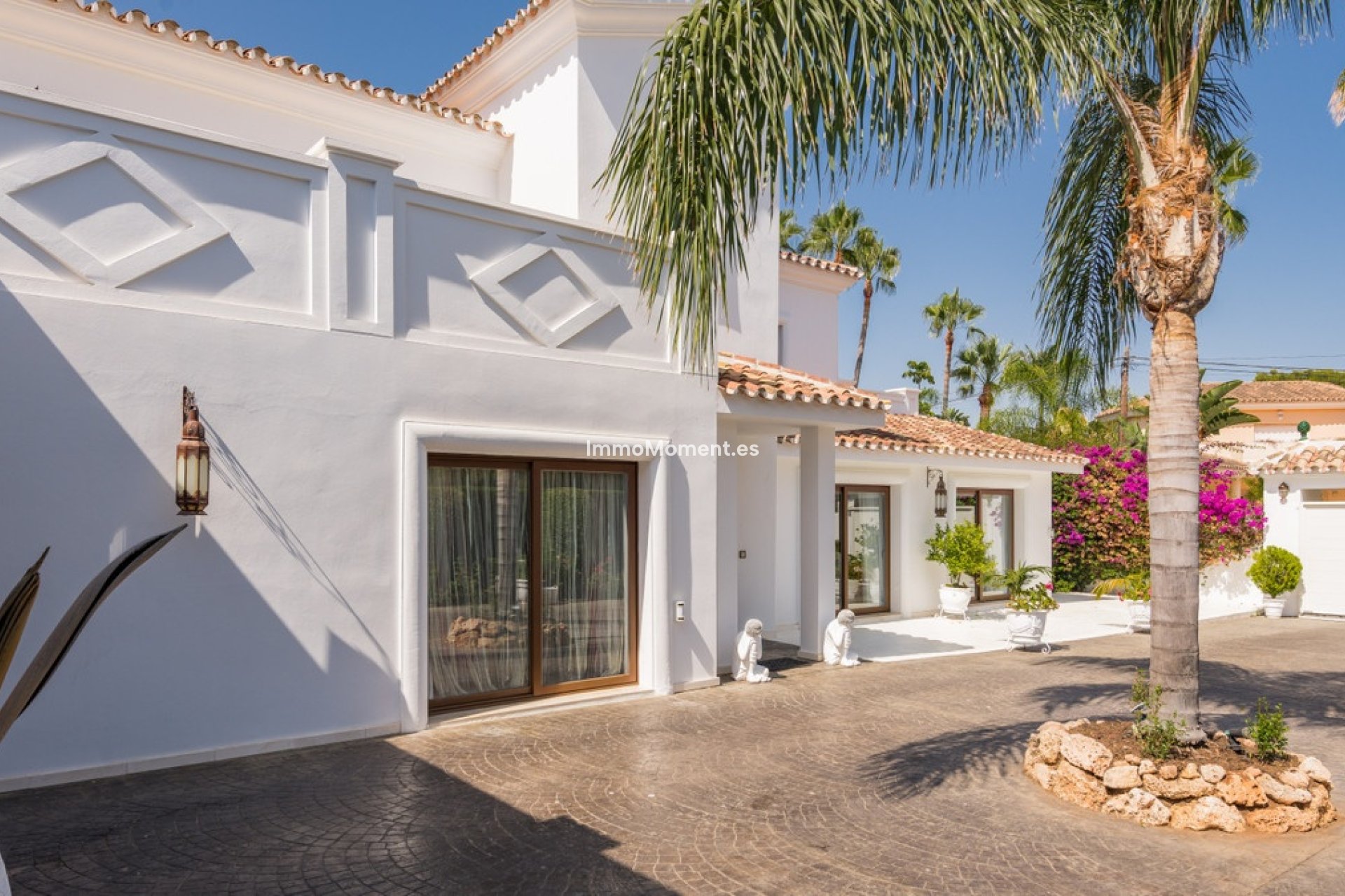 Resale - Detached villa - Estepona - Atalaya
