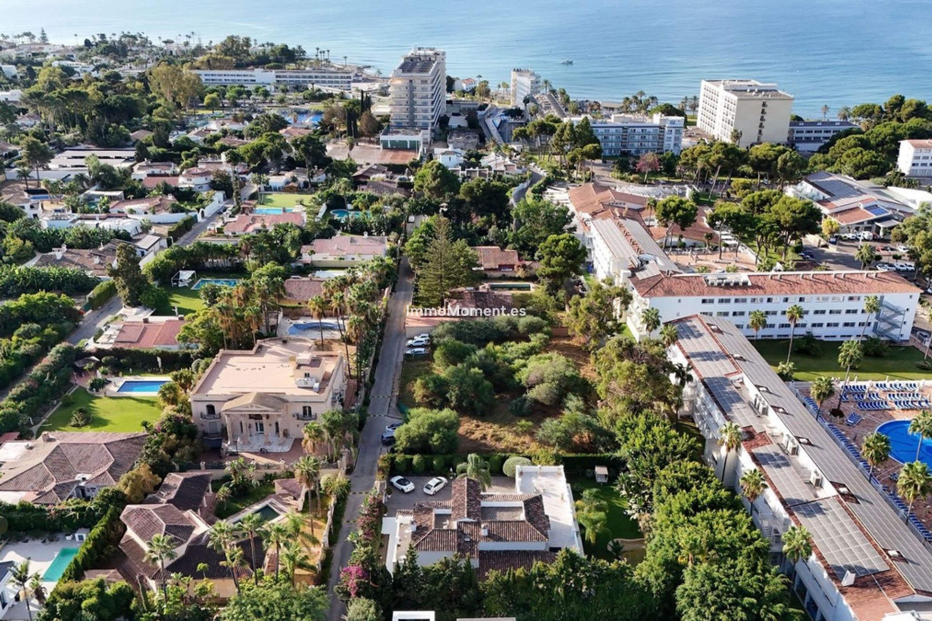 Resale - Detached villa - Estepona - Atalaya