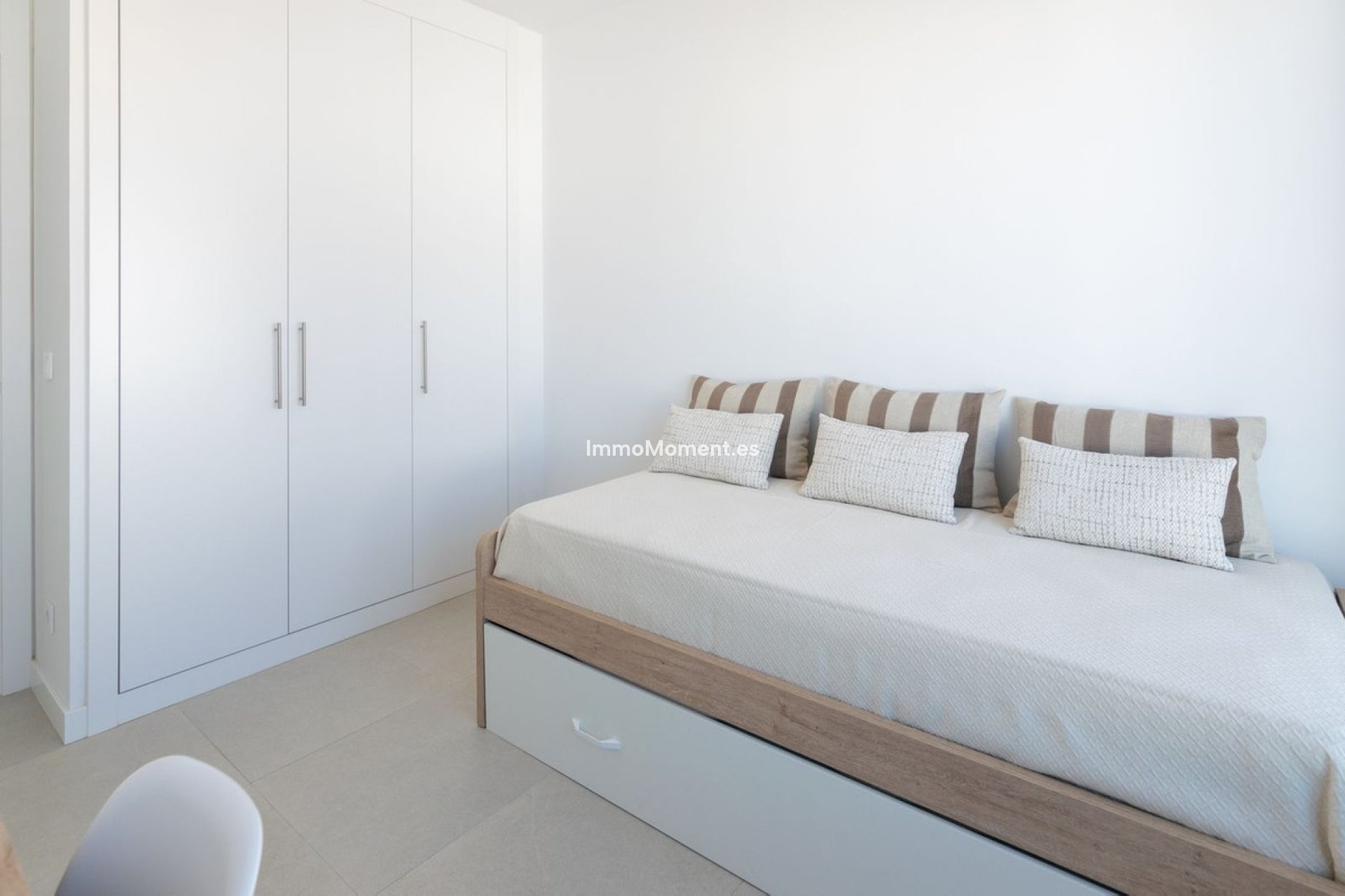 Resale - Detached villa - Estepona - Atalaya