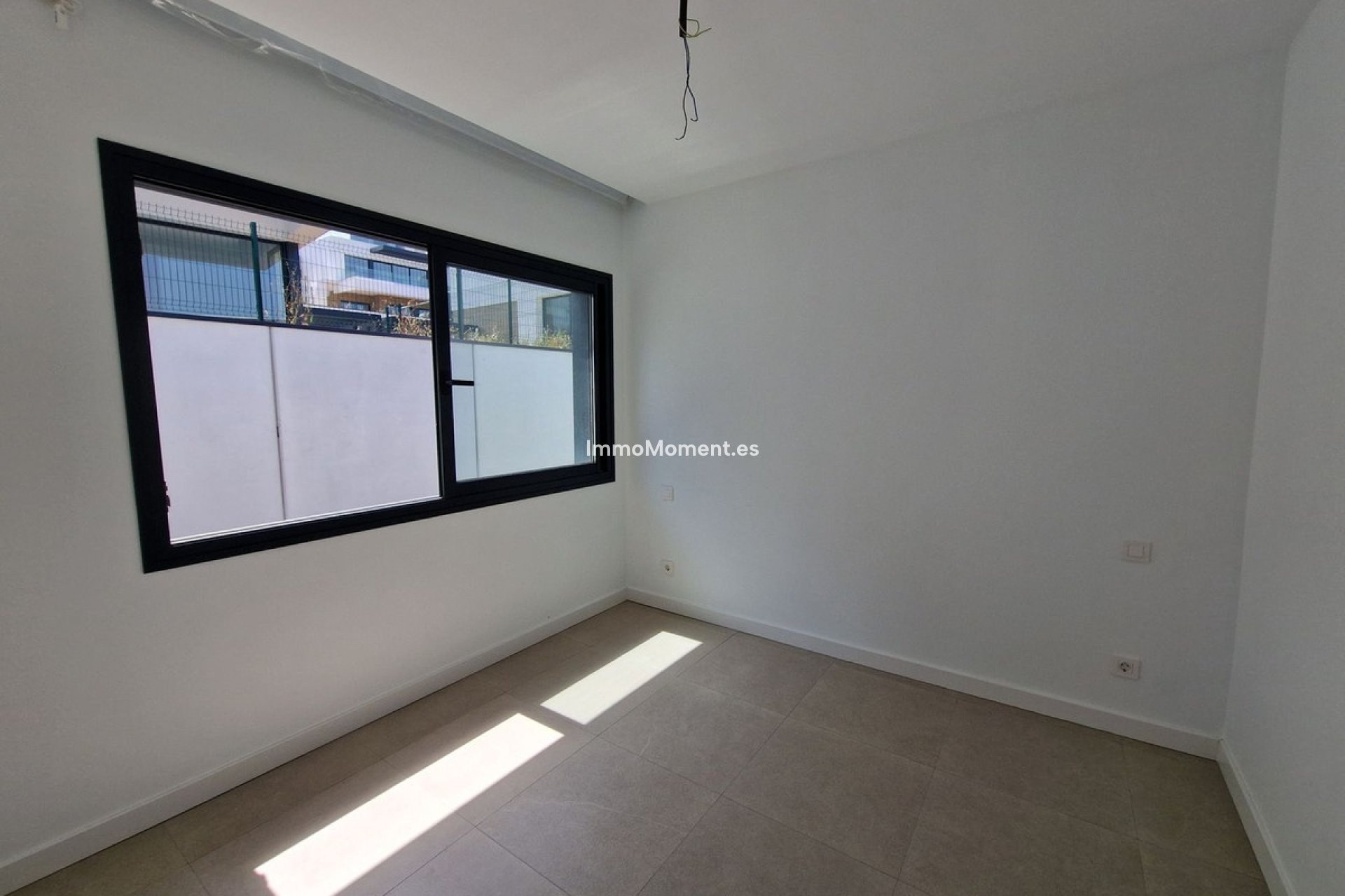 Resale - Detached villa - Estepona - Atalaya