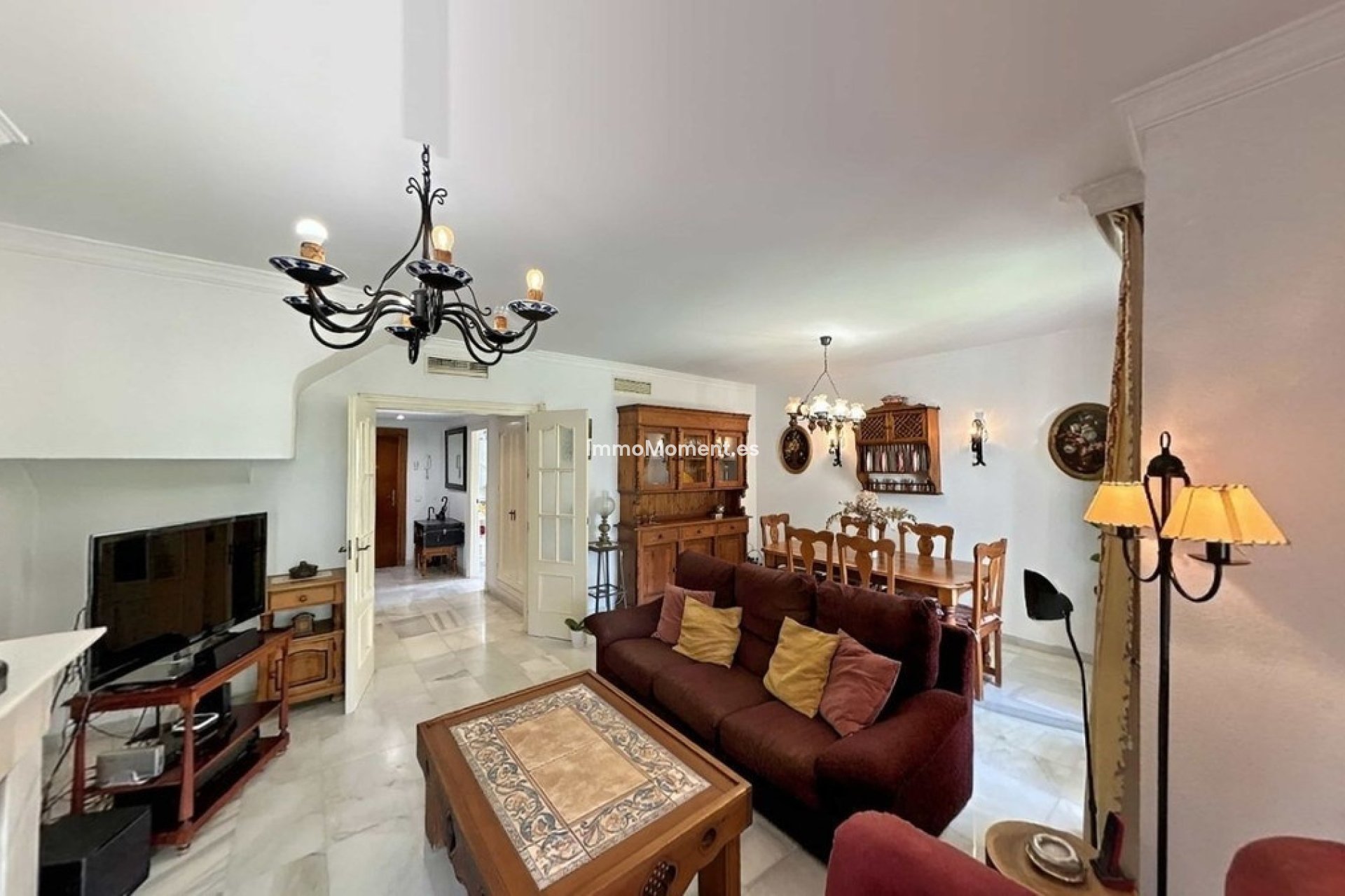 Resale - Detached villa - Estepona - Atalaya