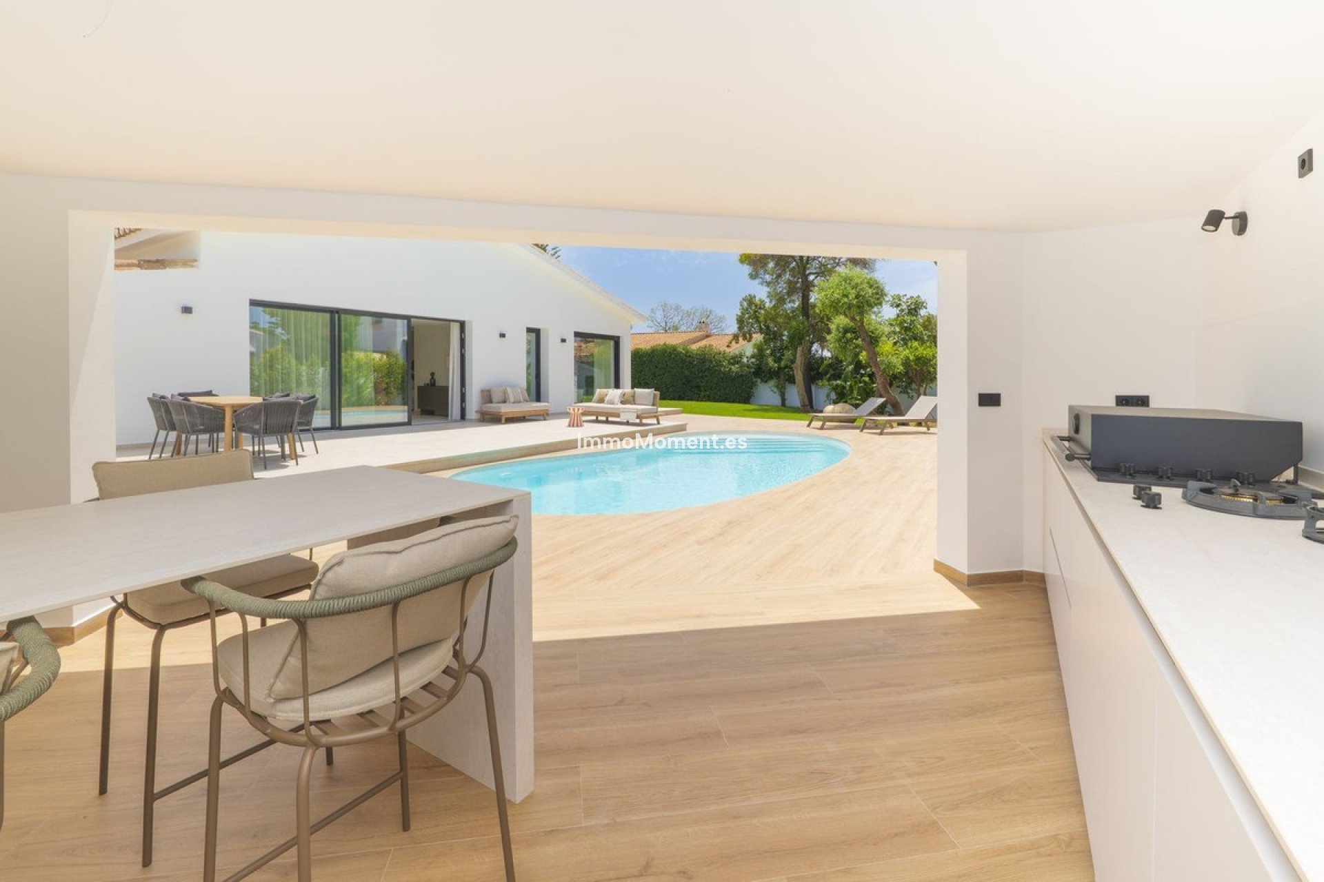 Resale - Detached villa - Estepona - Atalaya
