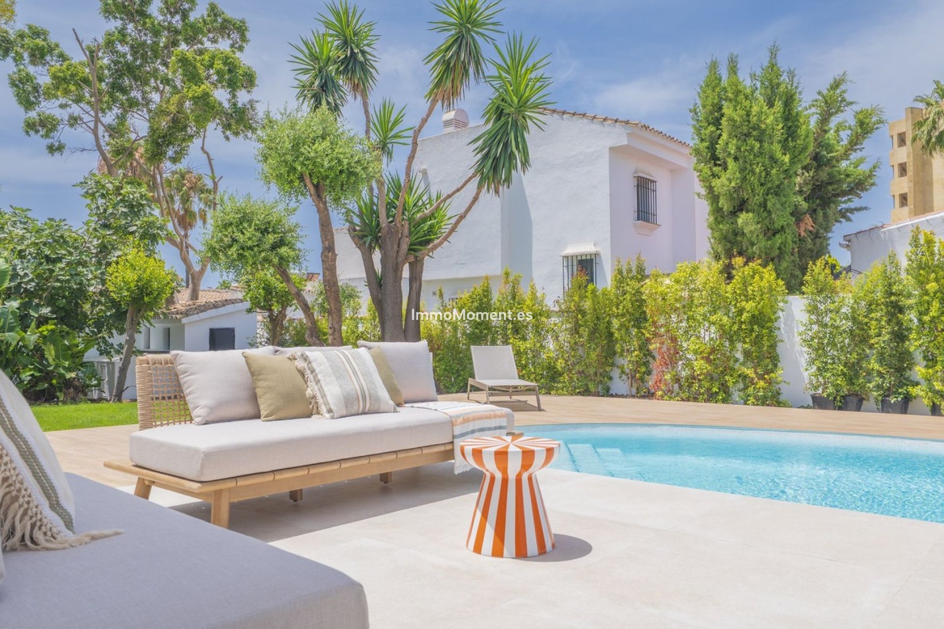 Resale - Detached villa - Estepona - Atalaya