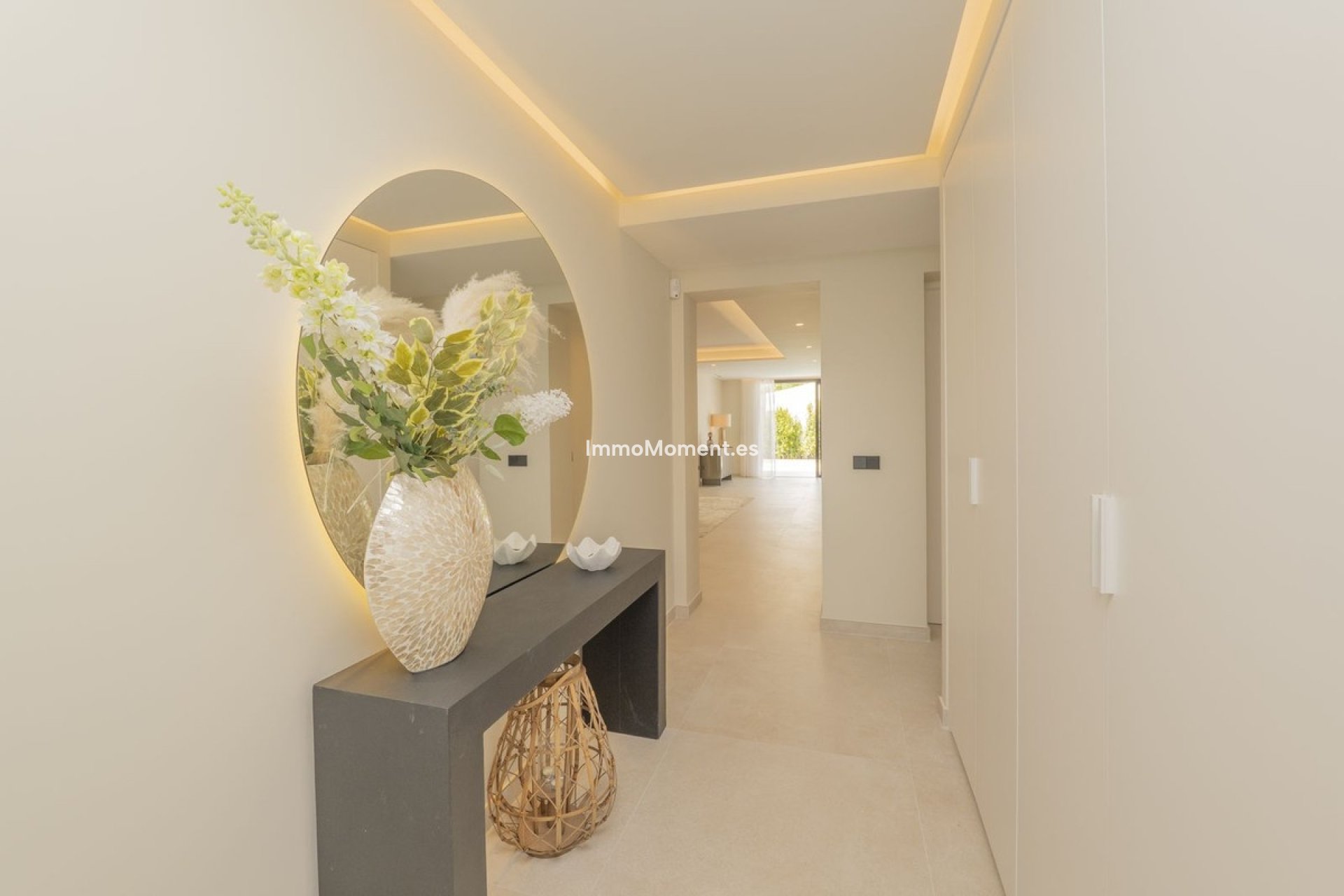 Resale - Detached villa - Estepona - Atalaya