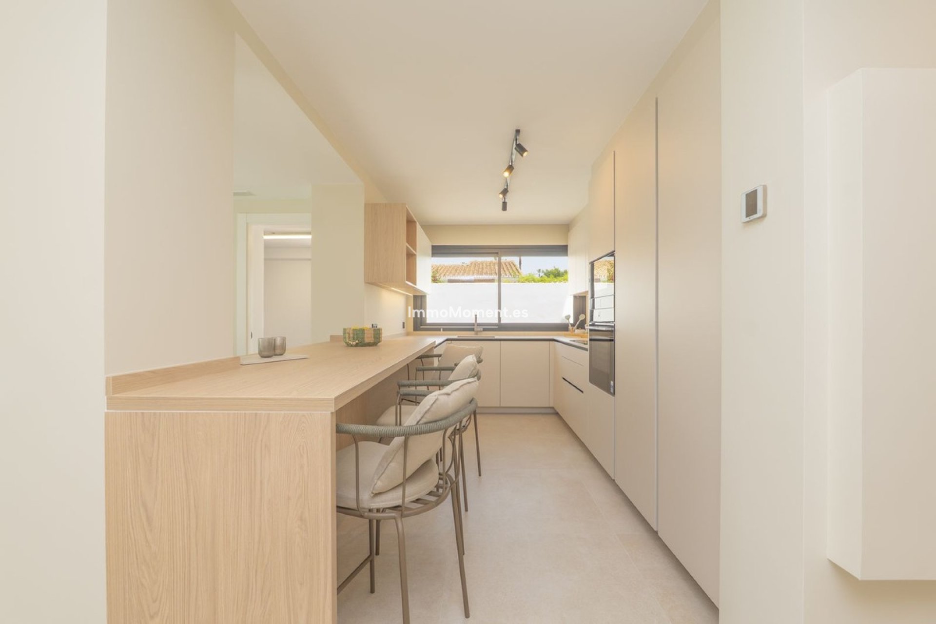 Resale - Detached villa - Estepona - Atalaya