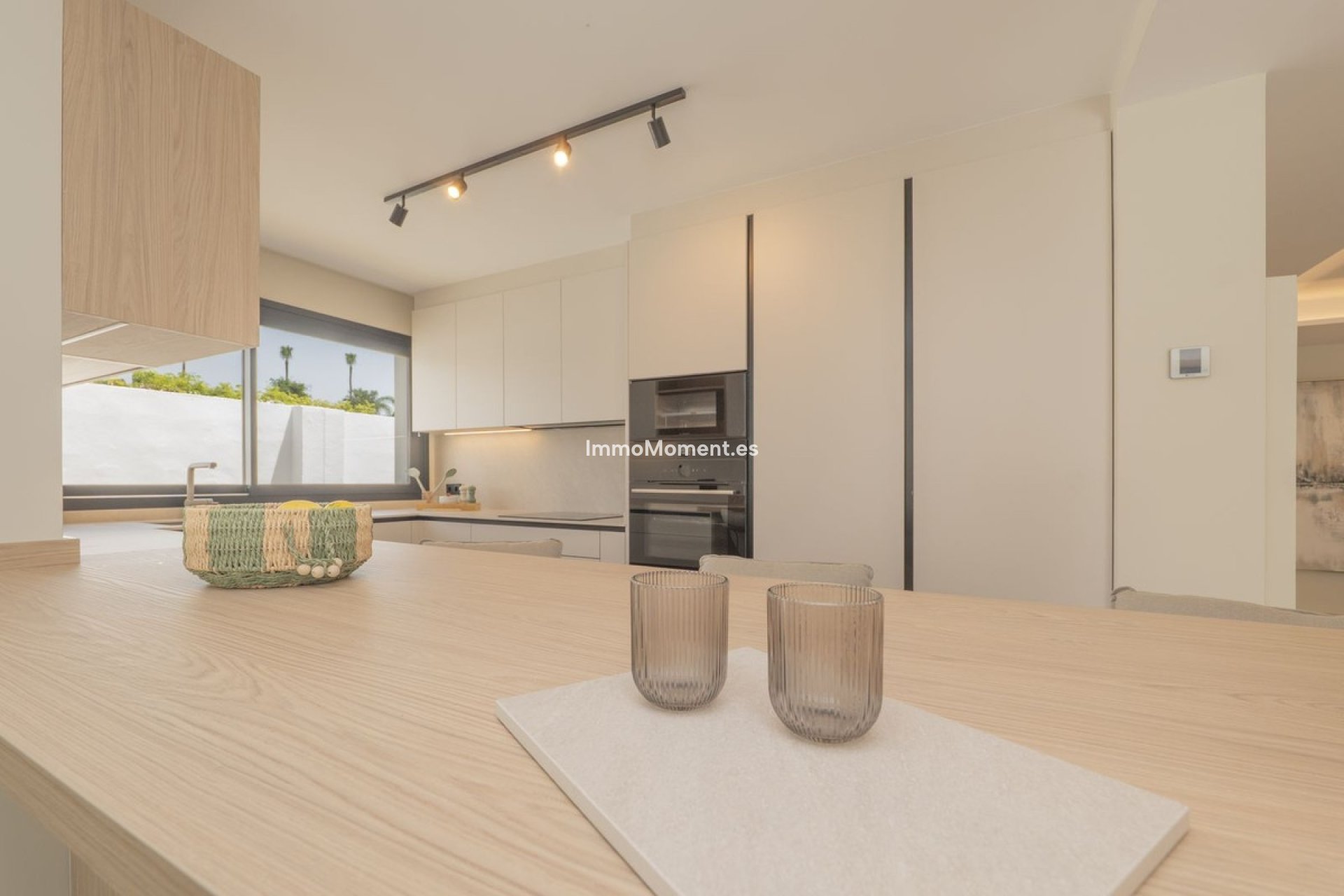 Resale - Detached villa - Estepona - Atalaya