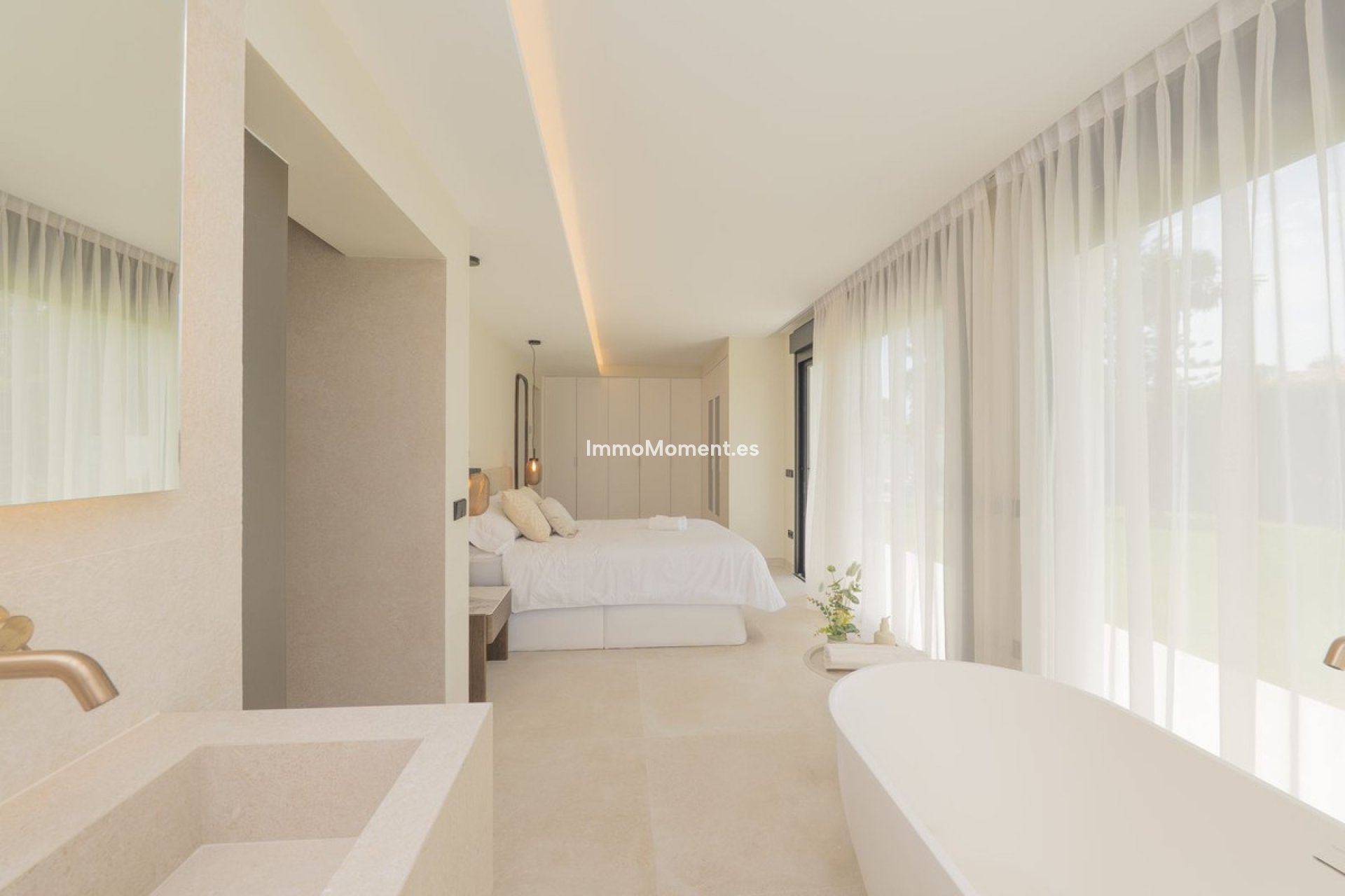 Resale - Detached villa - Estepona - Atalaya