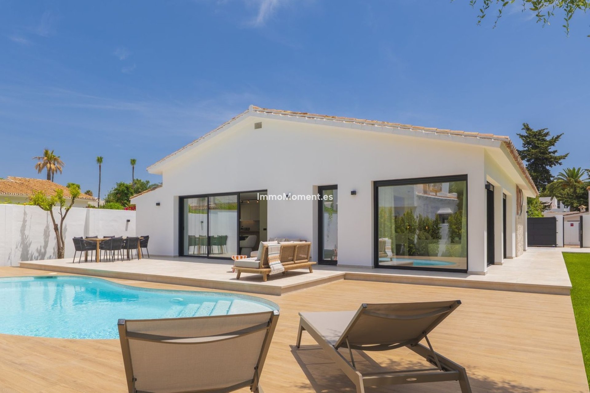 Resale - Detached villa - Estepona - Atalaya