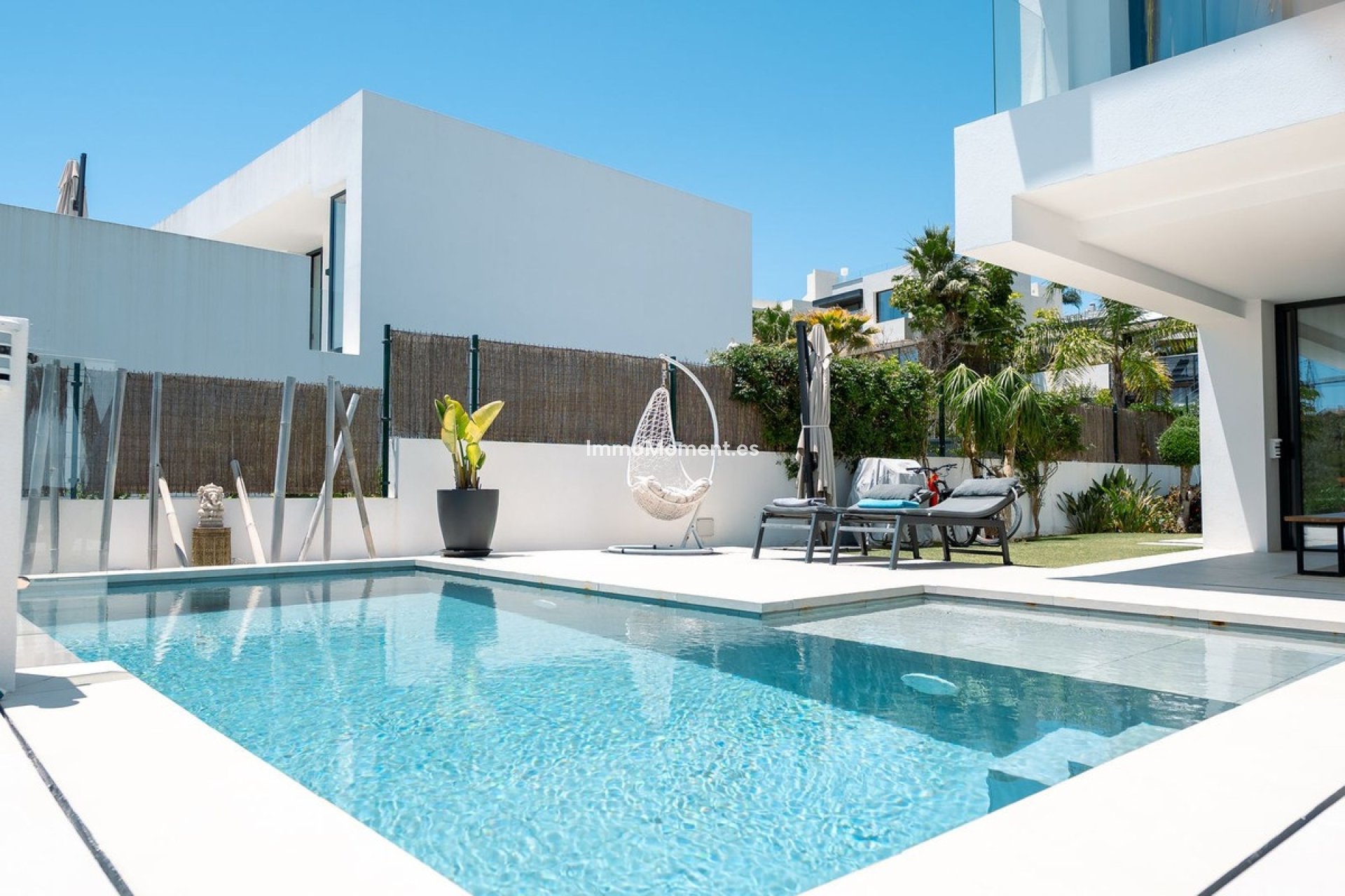 Resale - Detached villa - Estepona - Atalaya