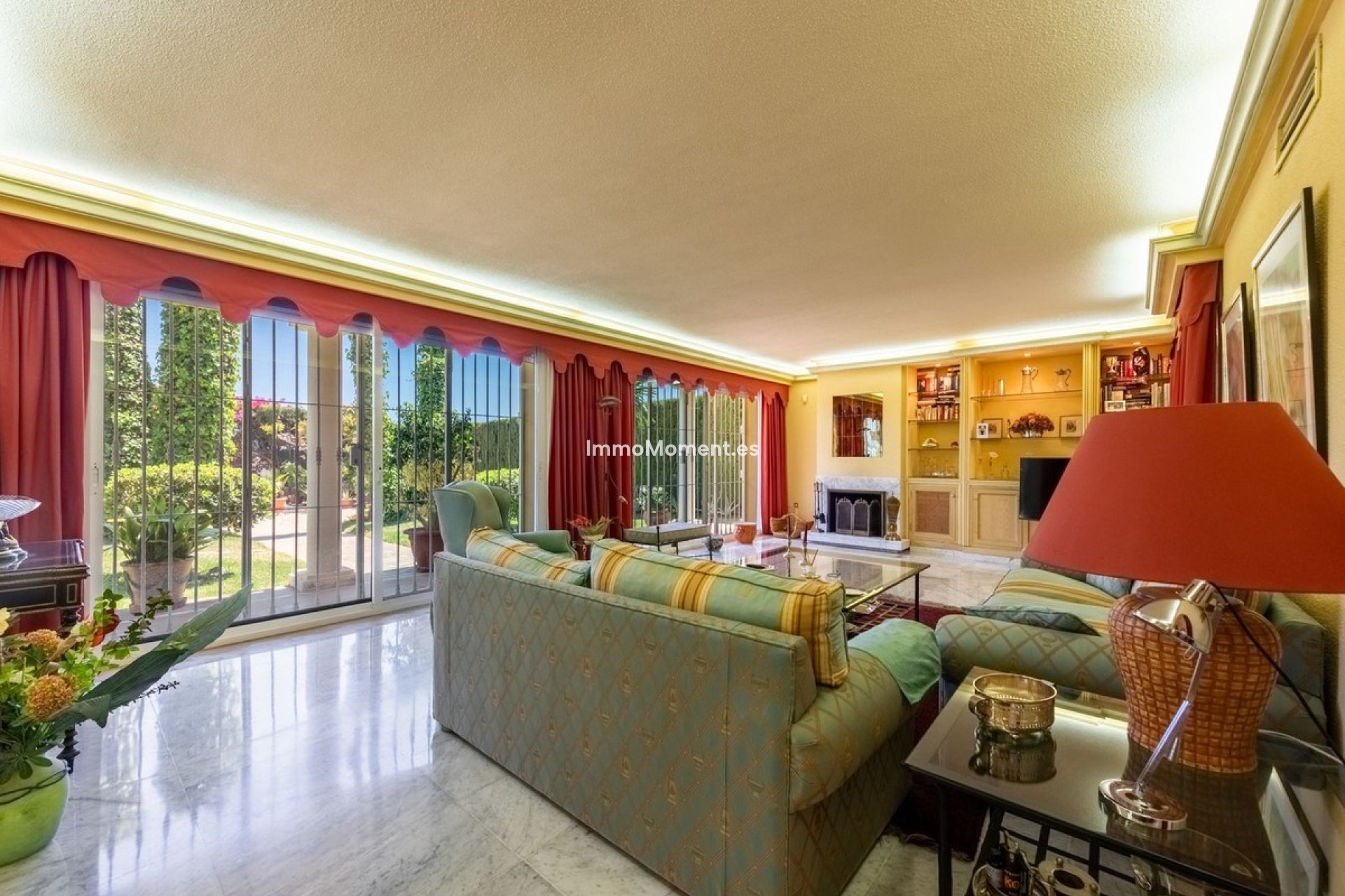 Resale - Detached villa - Estepona - Atalaya