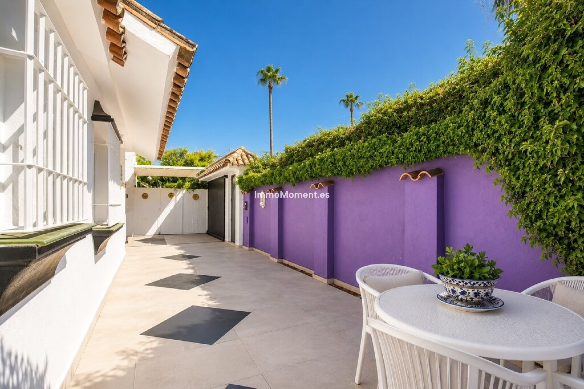 Resale - Detached villa - Estepona - Atalaya