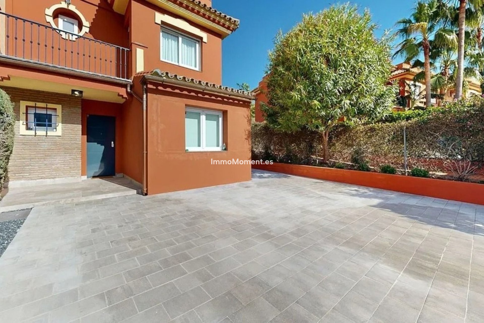 Resale - Detached villa - Estepona - Atalaya
