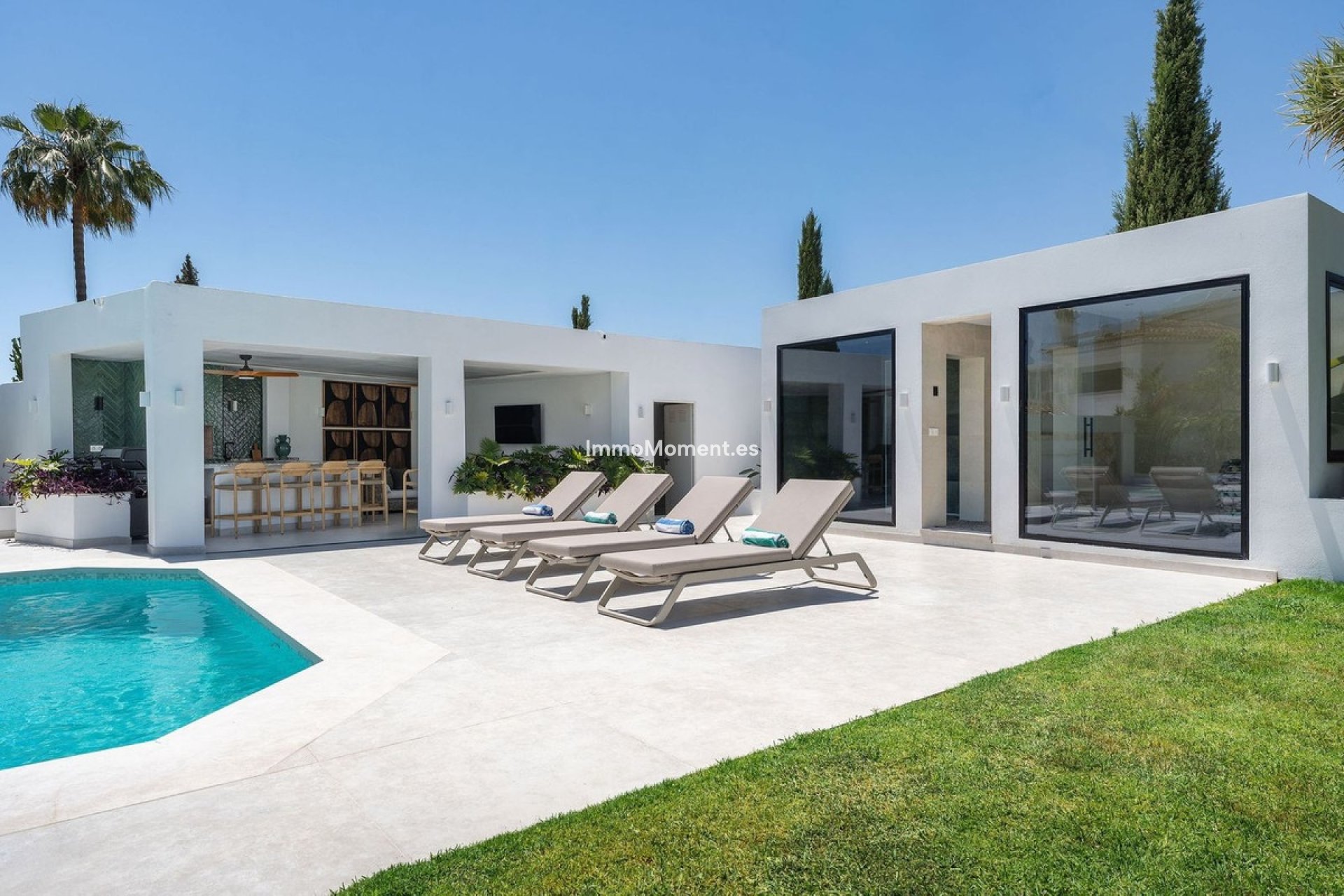 Resale - Detached villa - Estepona - Bel Air