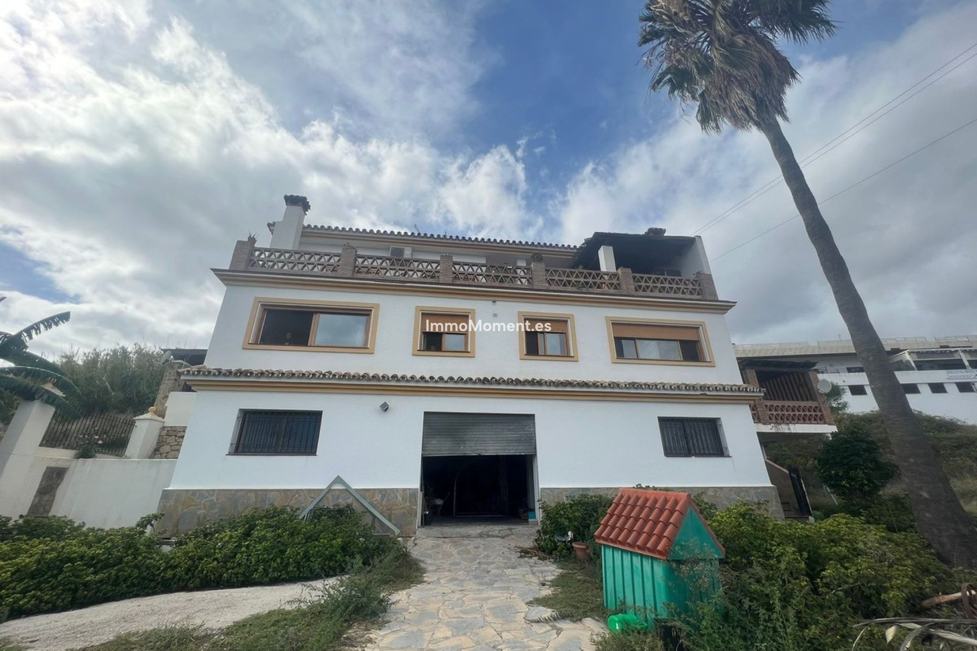 Resale - Detached villa - Estepona - Cancelada