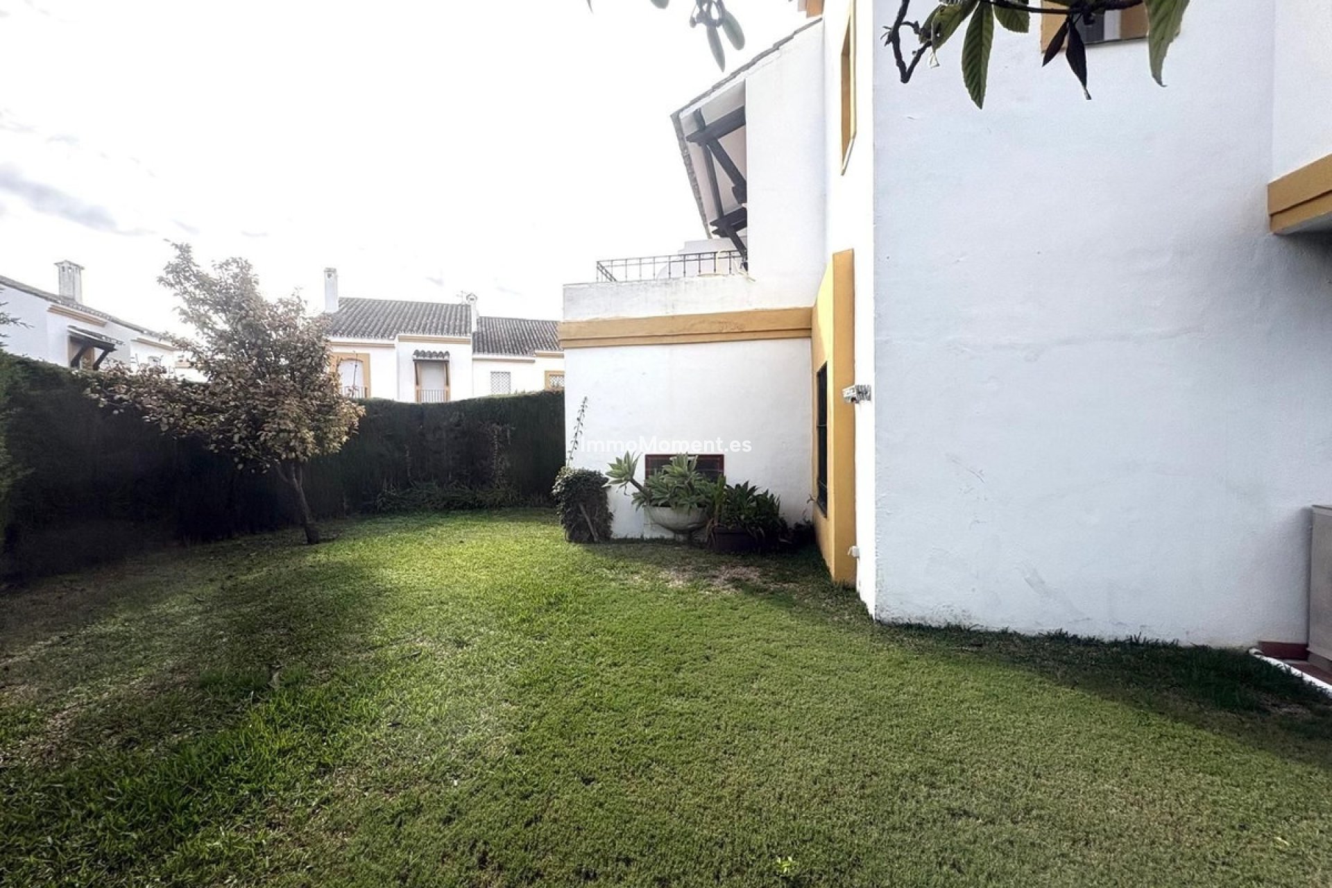 Resale - Detached villa - Estepona - Cancelada