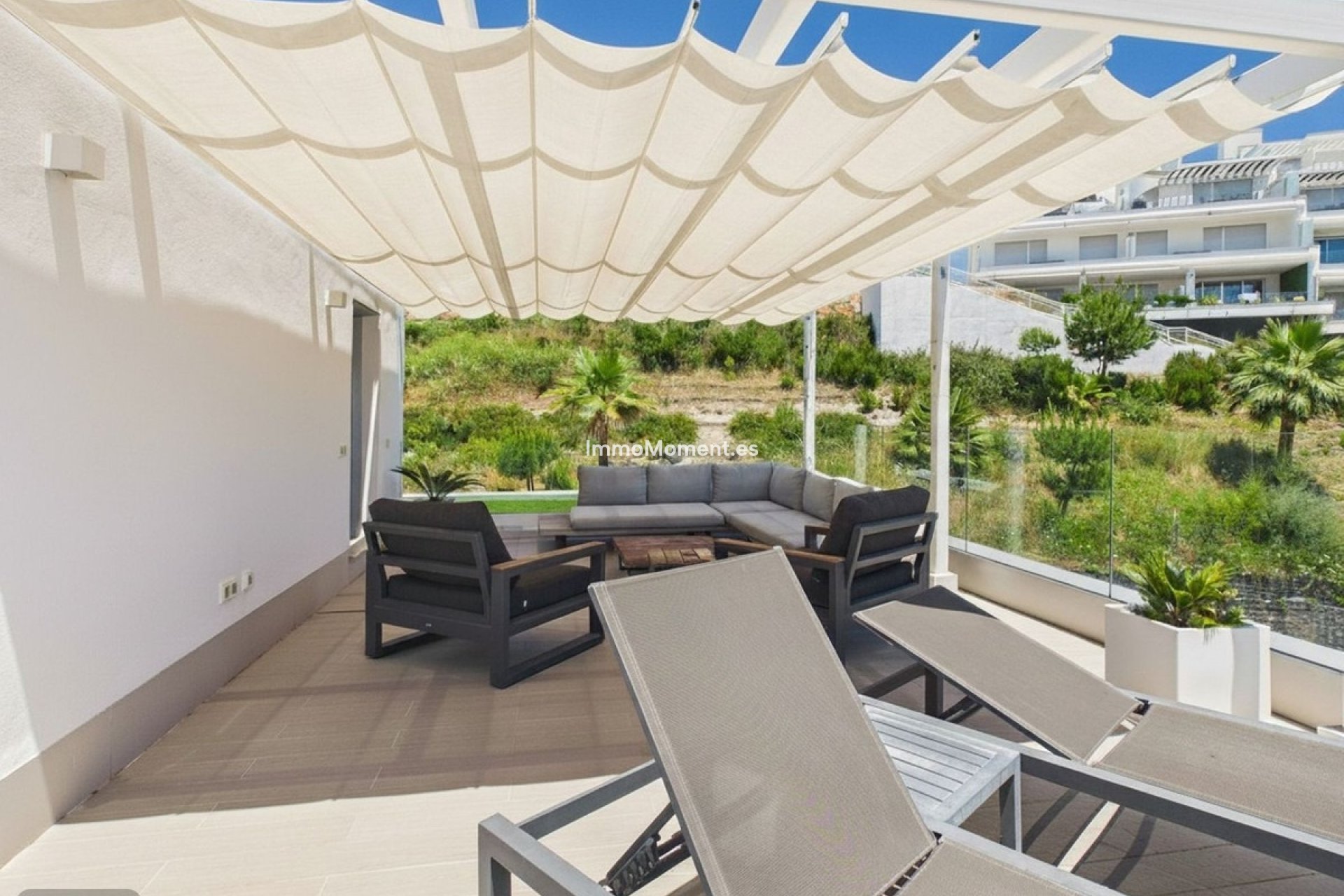 Resale - Detached villa - Estepona - Cancelada