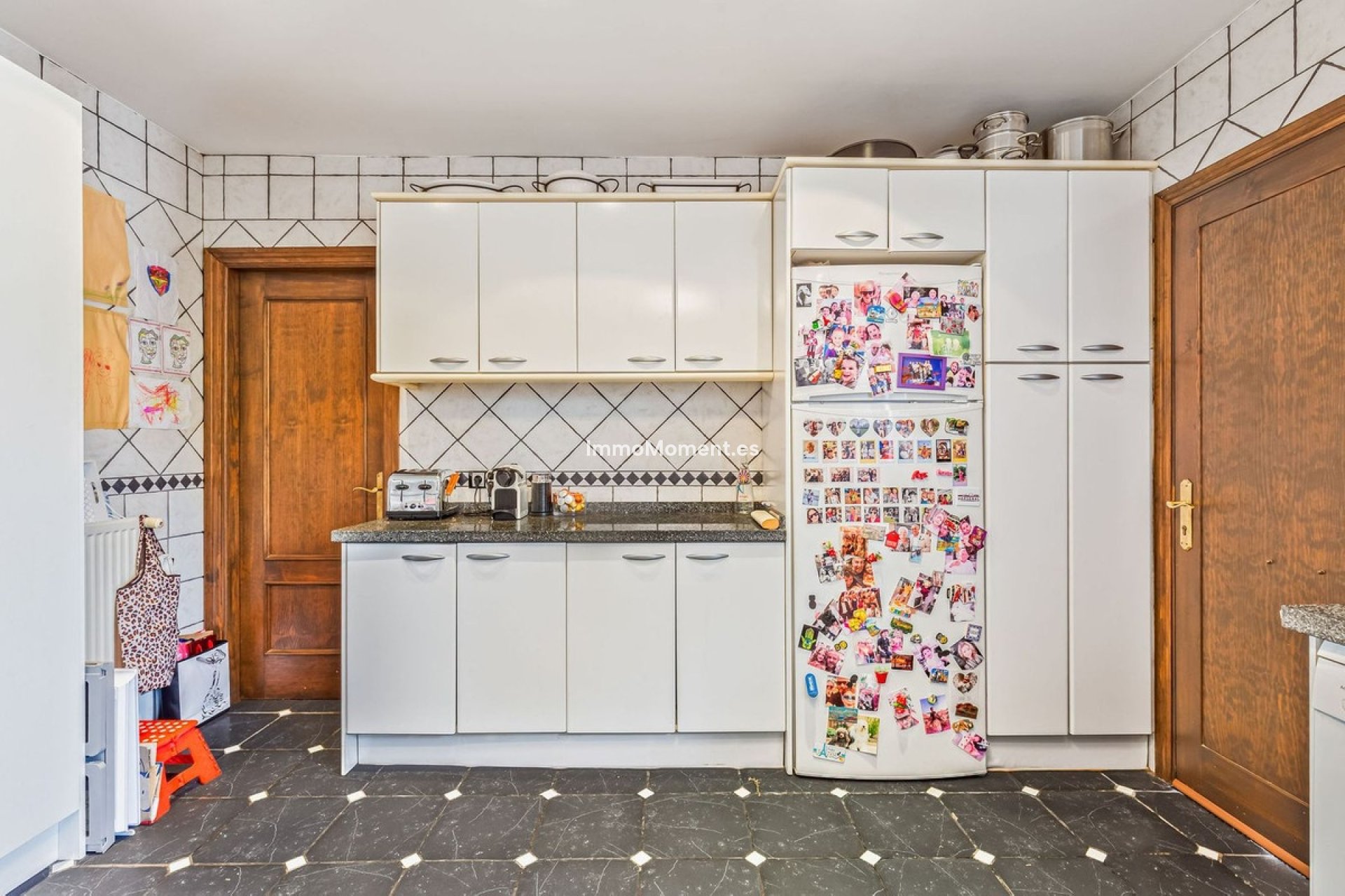 Resale - Detached villa - Estepona - Costalita