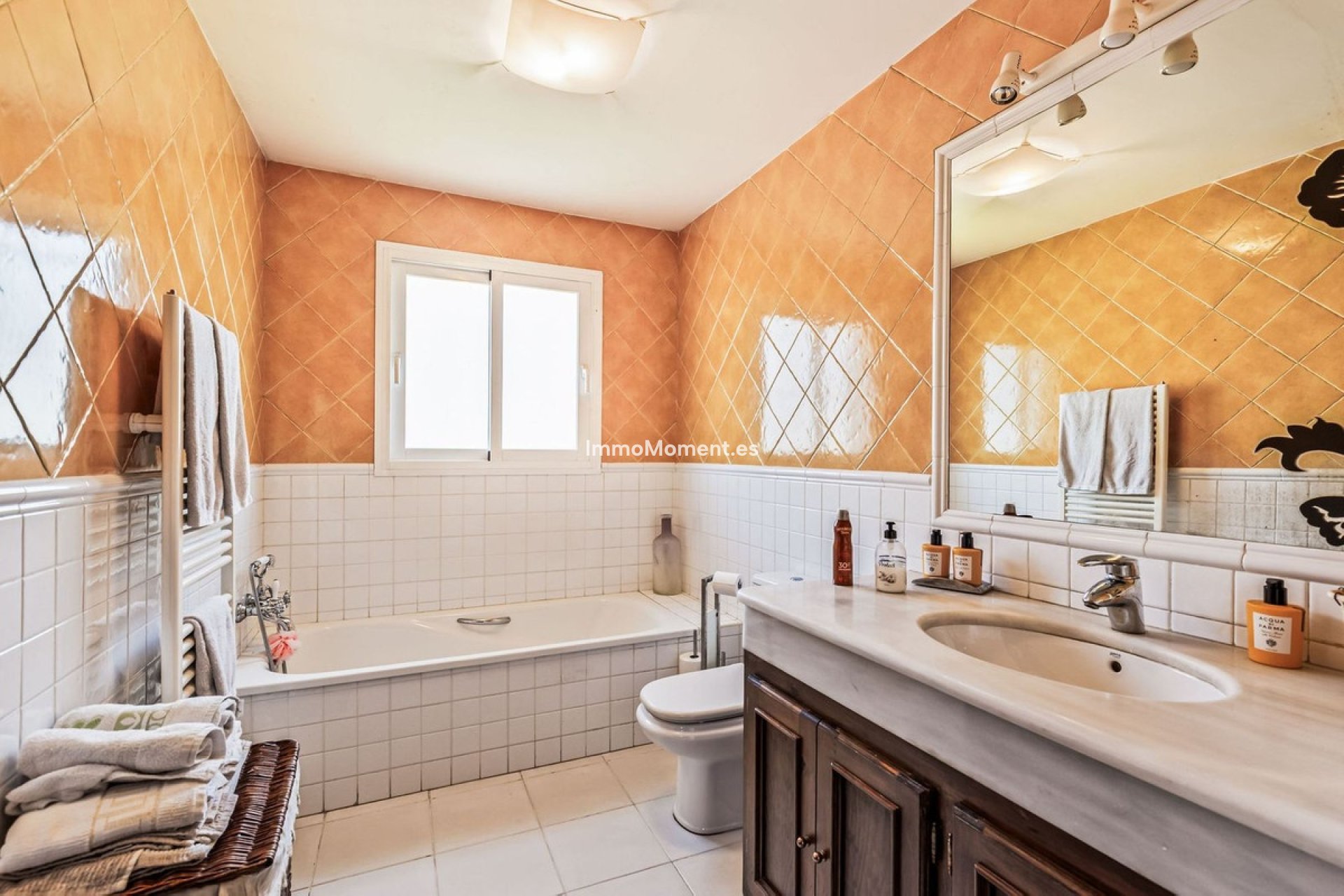 Resale - Detached villa - Estepona - Costalita