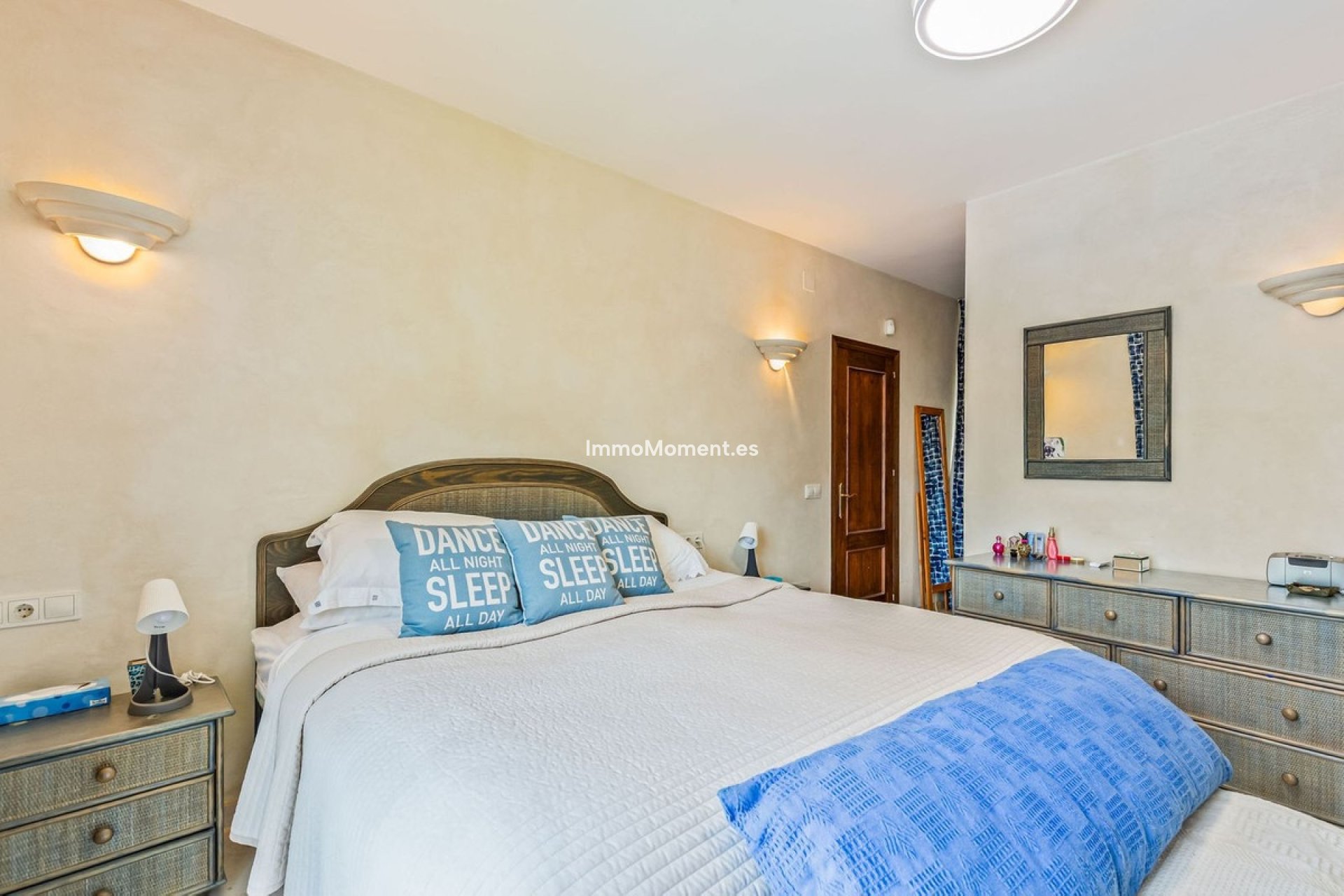 Resale - Detached villa - Estepona - Costalita