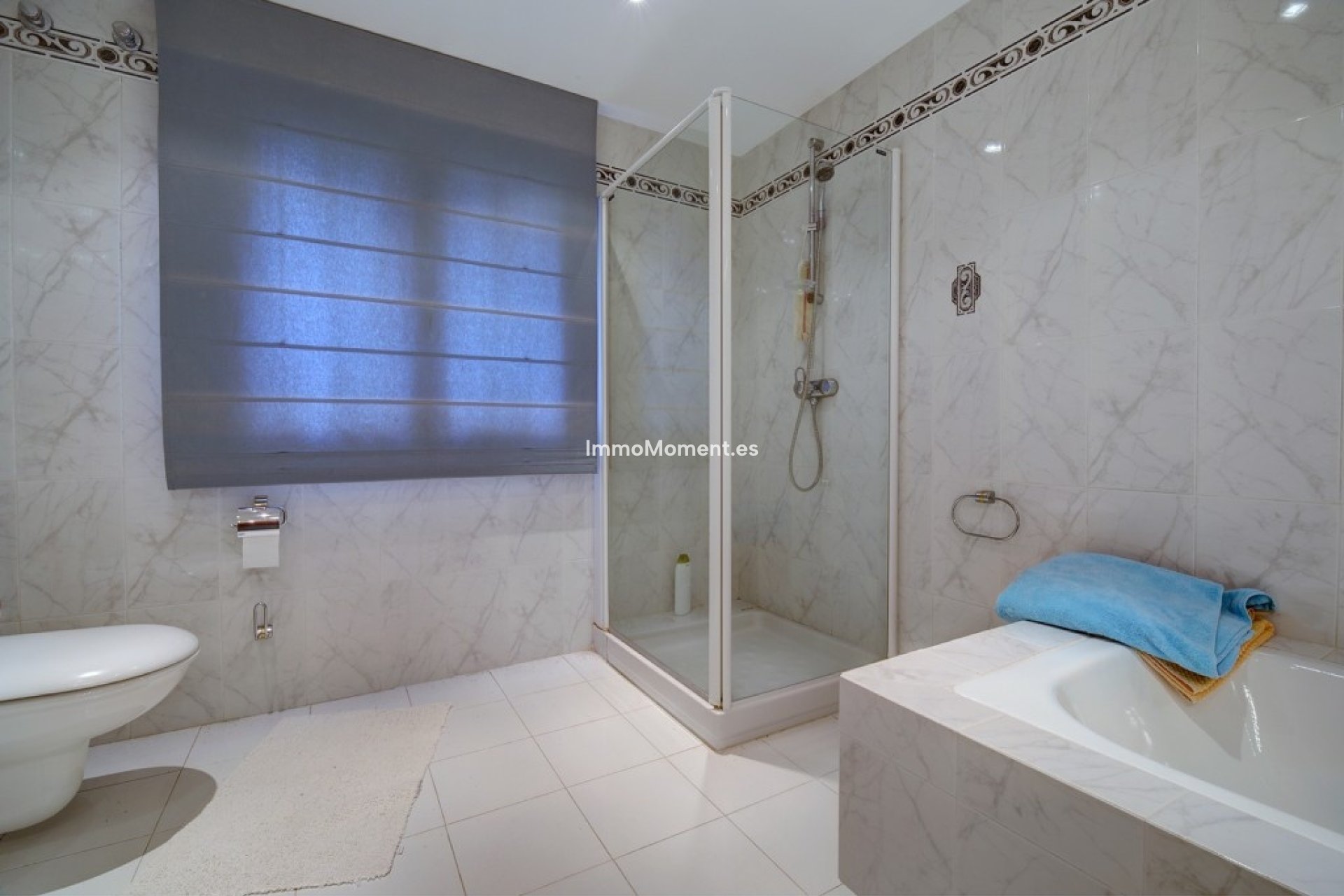 Resale - Detached villa - Estepona - Costalita