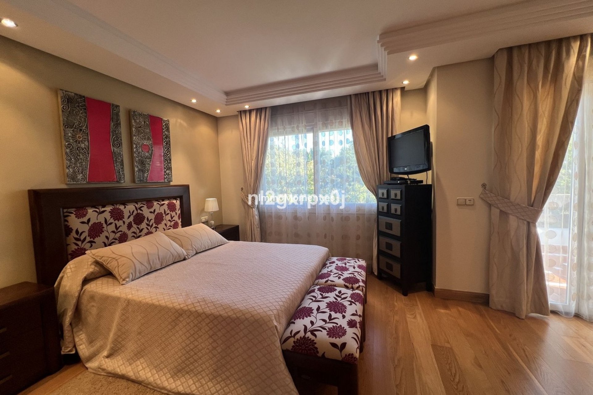 Resale - Detached villa - Estepona - Costalita