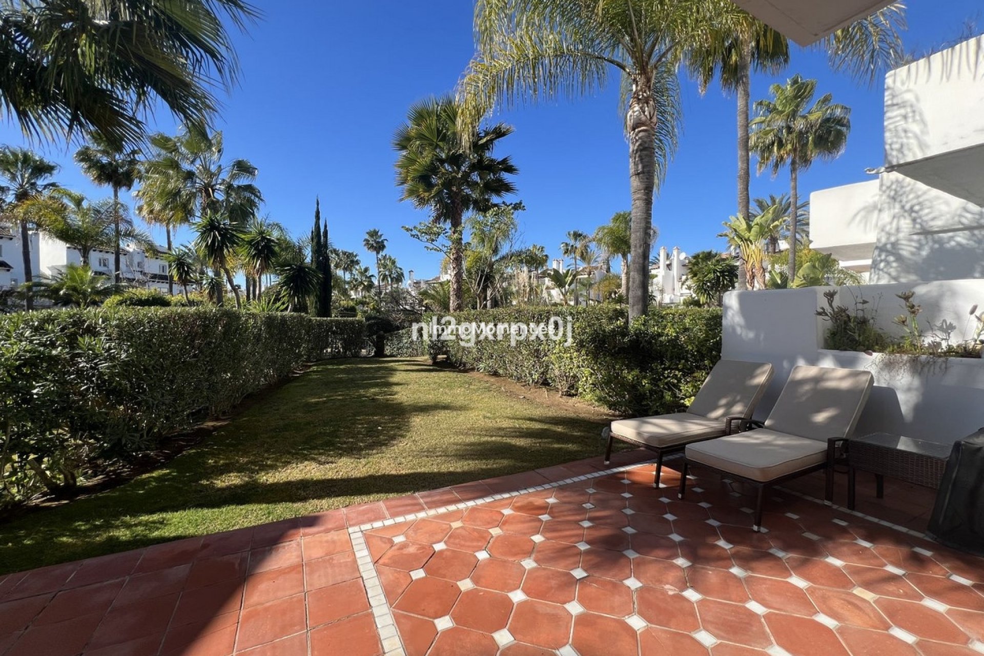 Resale - Detached villa - Estepona - Costalita