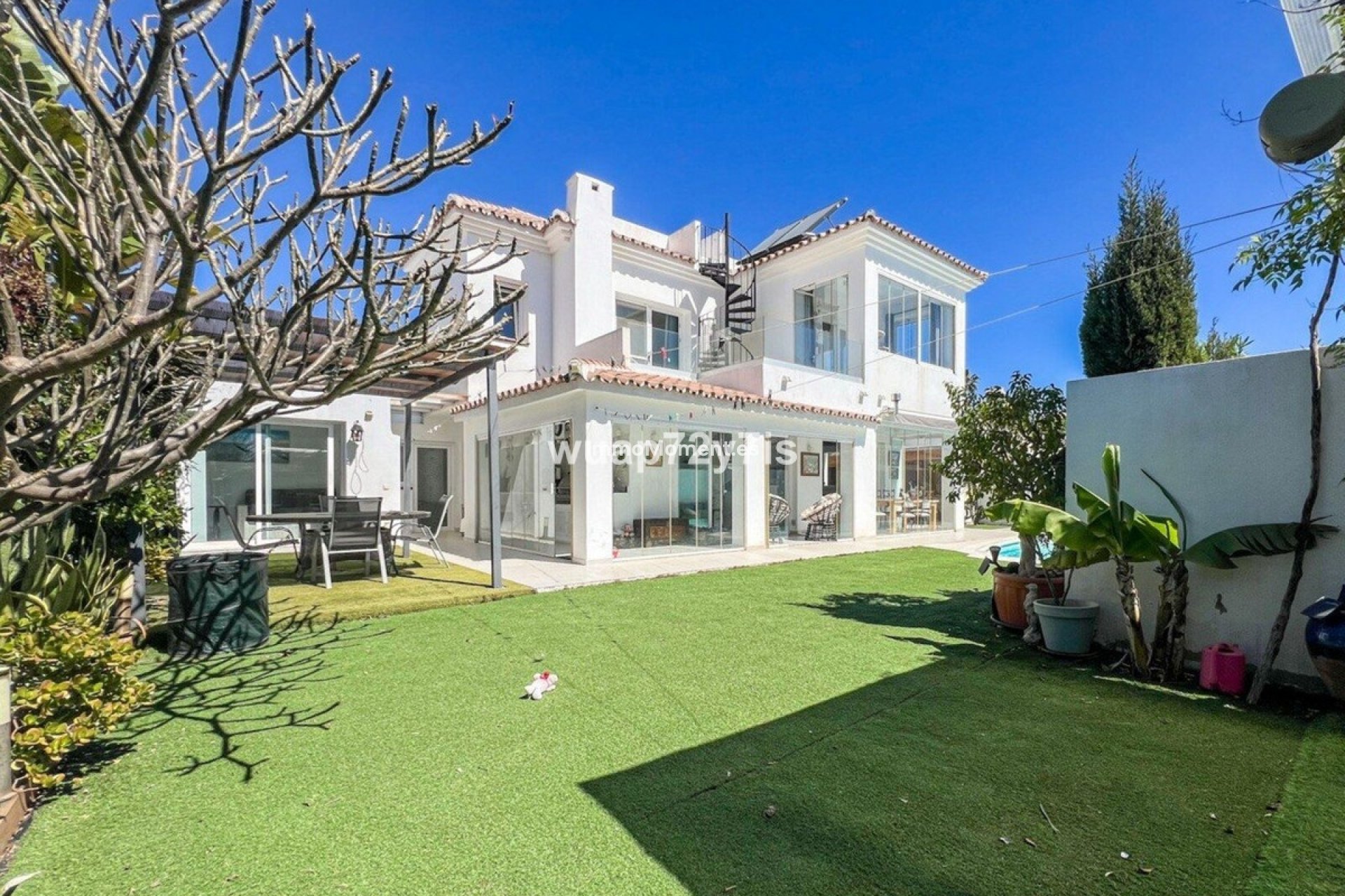Resale - Detached villa - Estepona - Costalita