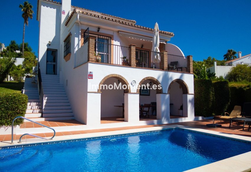 Resale - Detached villa - Estepona - El Padron