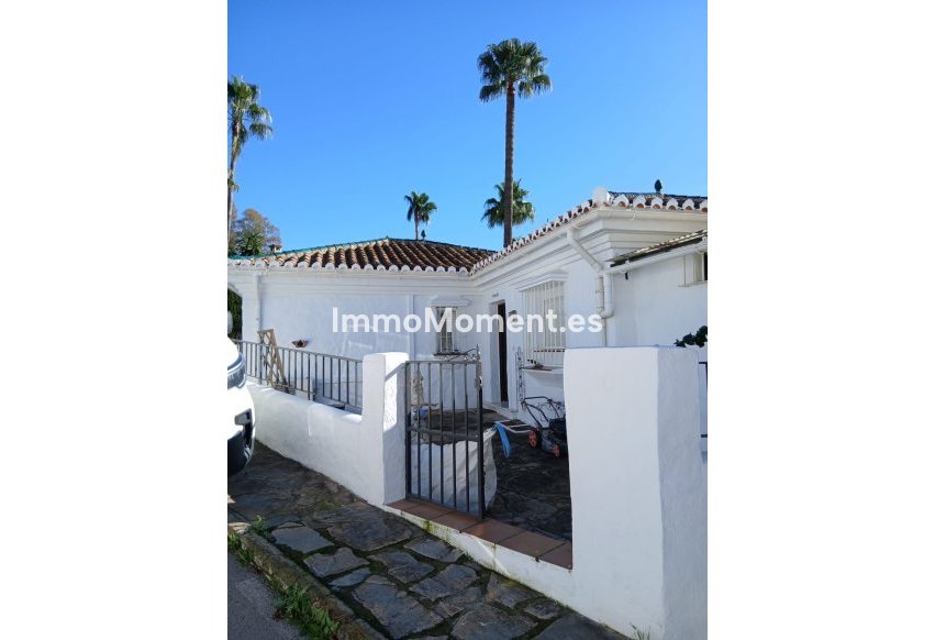 Resale - Detached villa - Estepona - El Padron