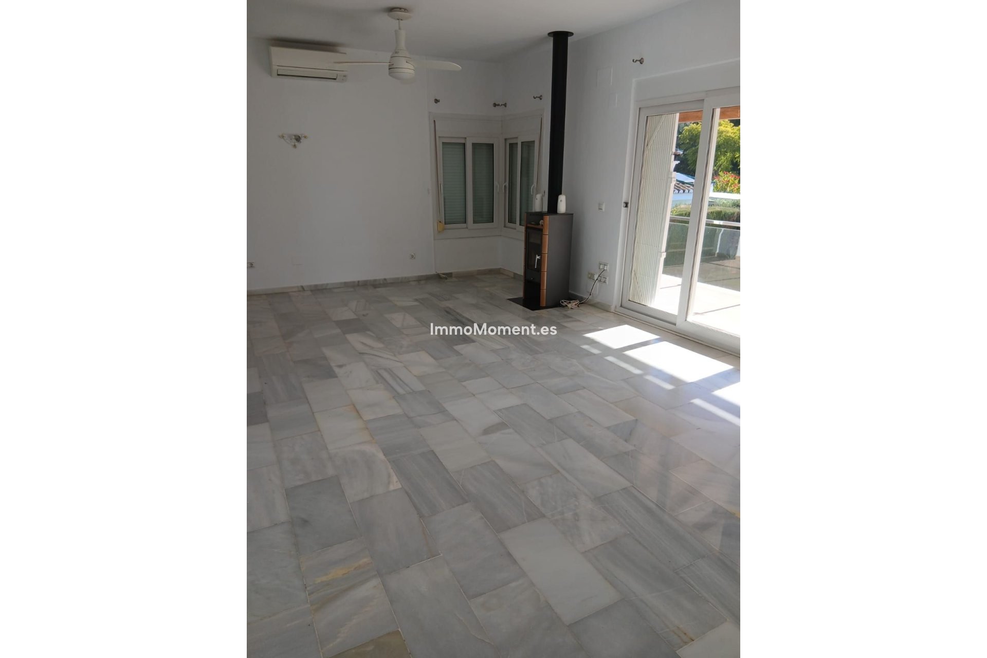Resale - Detached villa - Estepona - El Padron