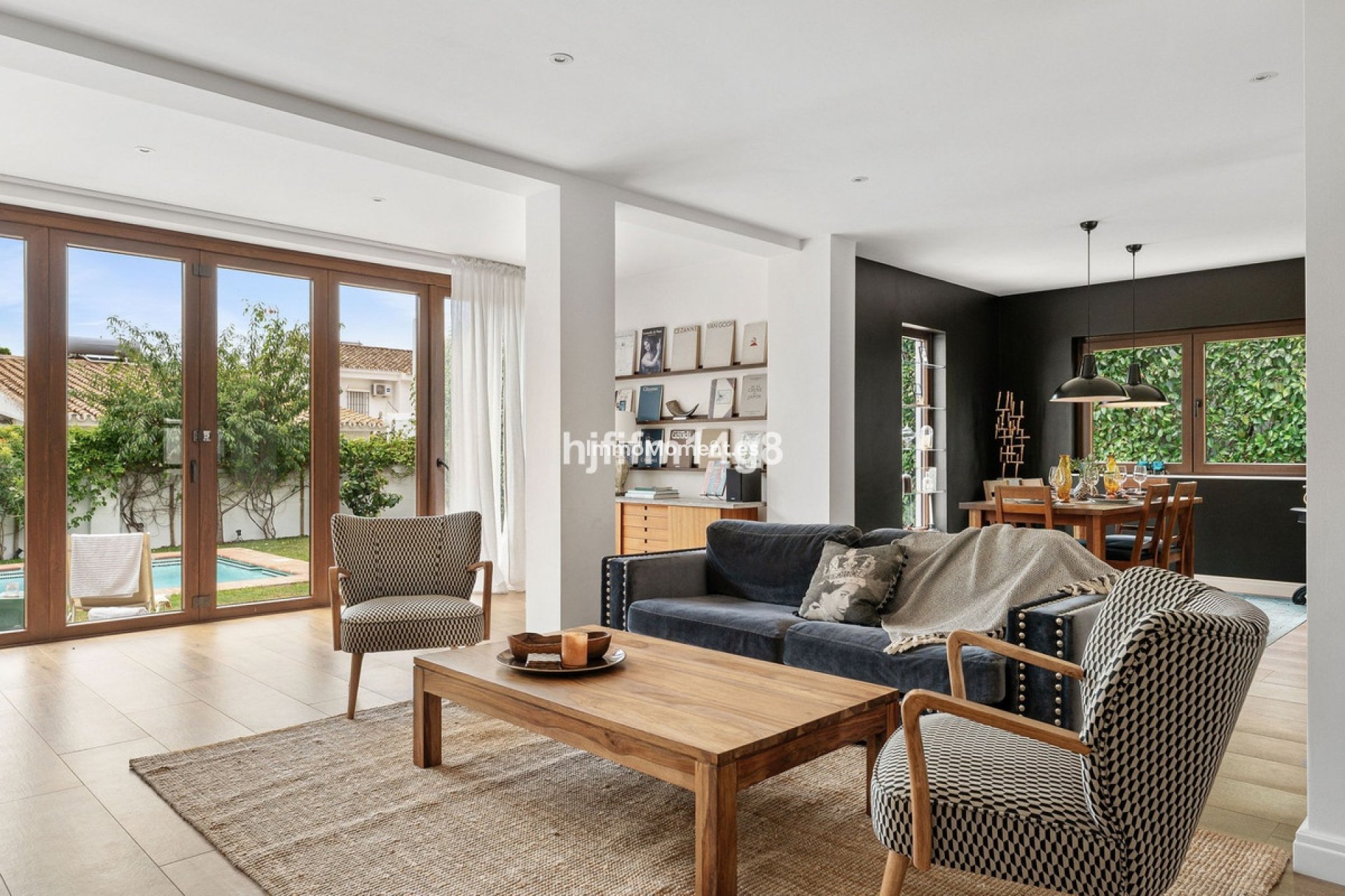 Resale - Detached villa - Estepona - Estepona Centro