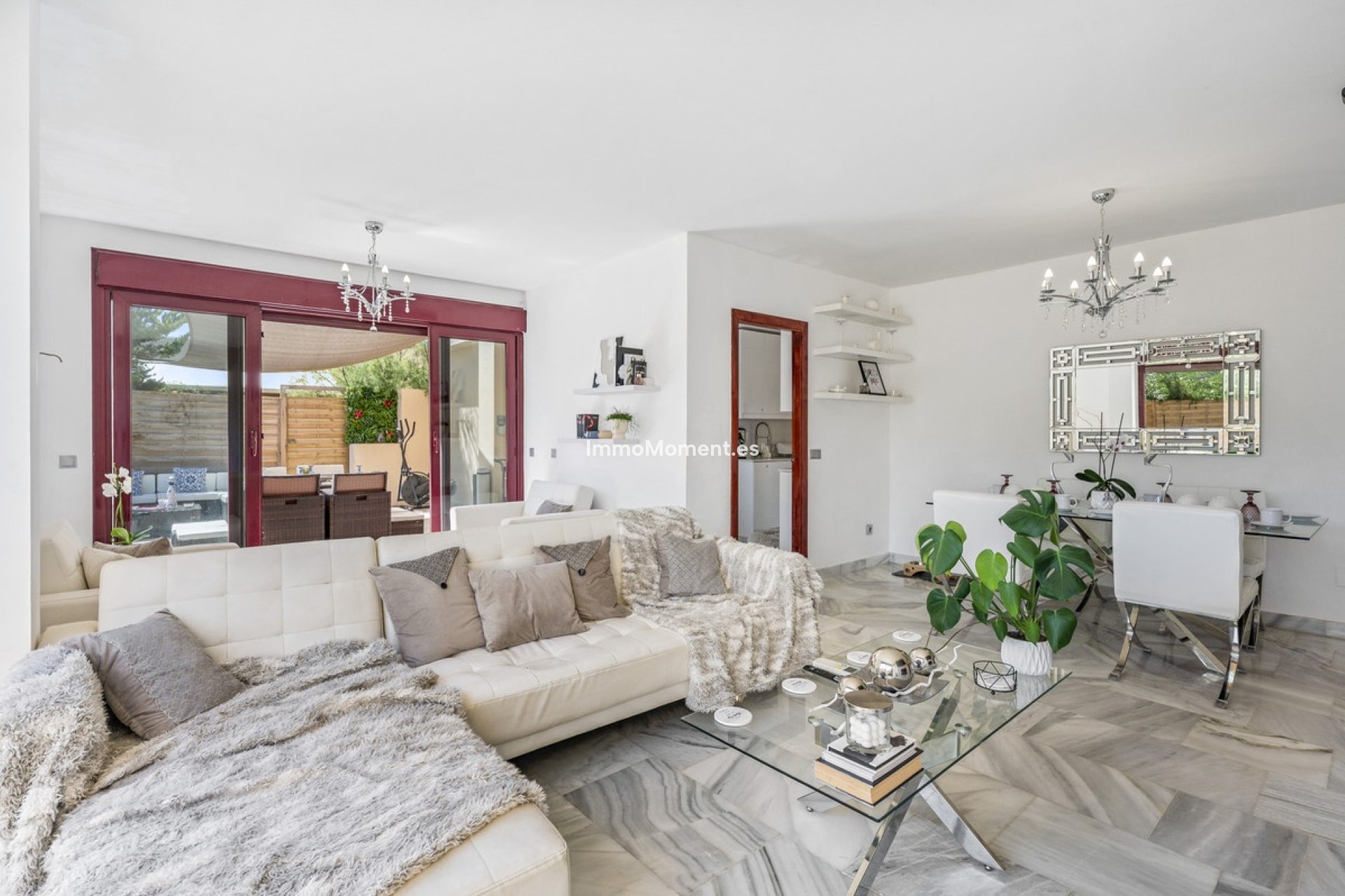 Resale - Detached villa - Estepona - Estepona Centro