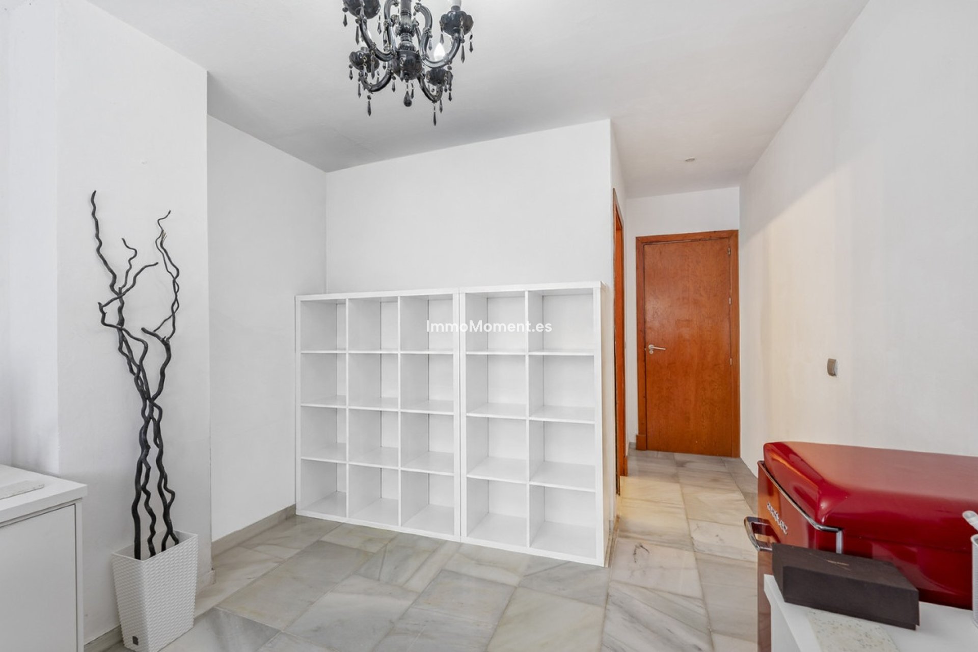 Resale - Detached villa - Estepona - Estepona Centro