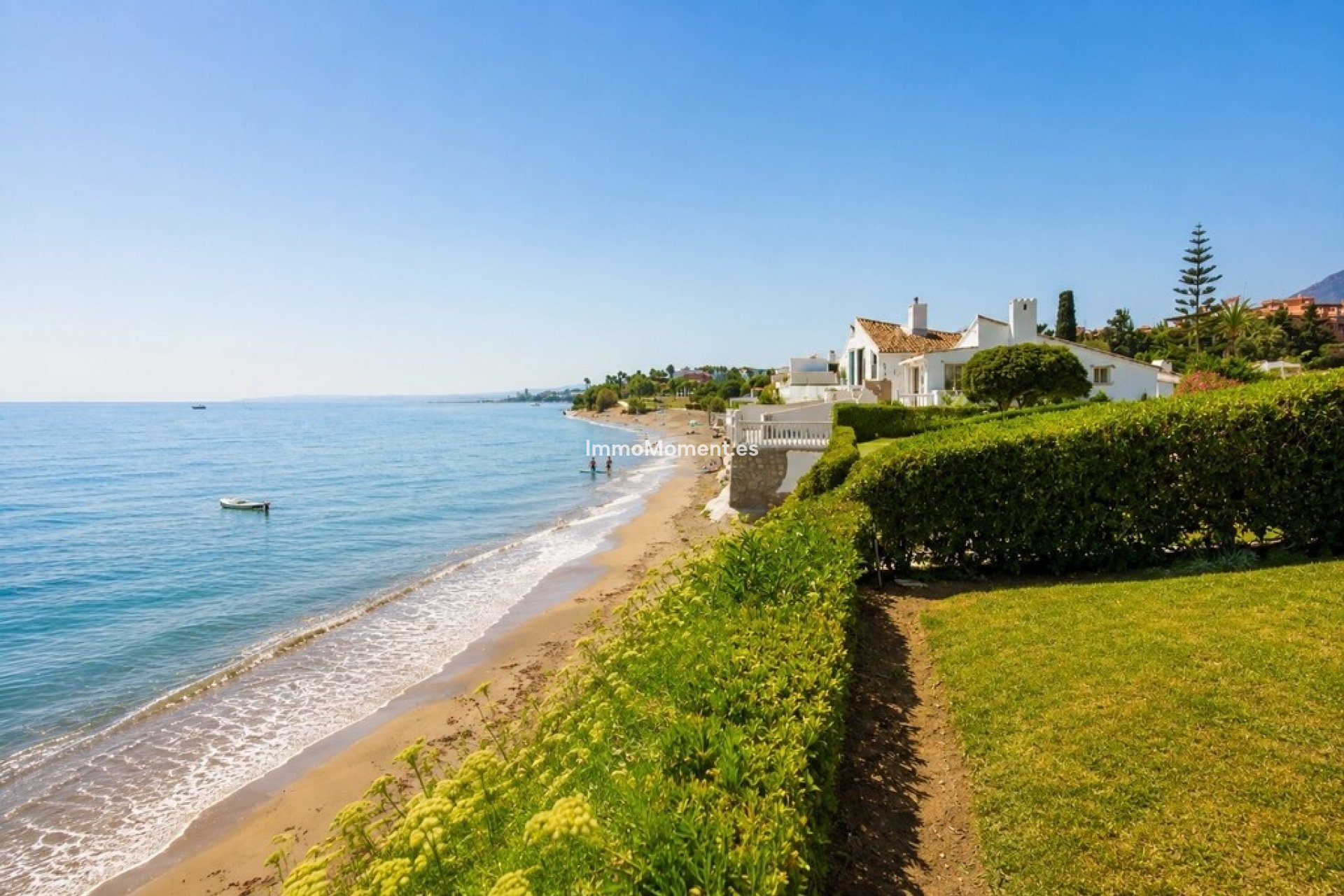 Resale - Detached villa - Estepona - Estepona Centro