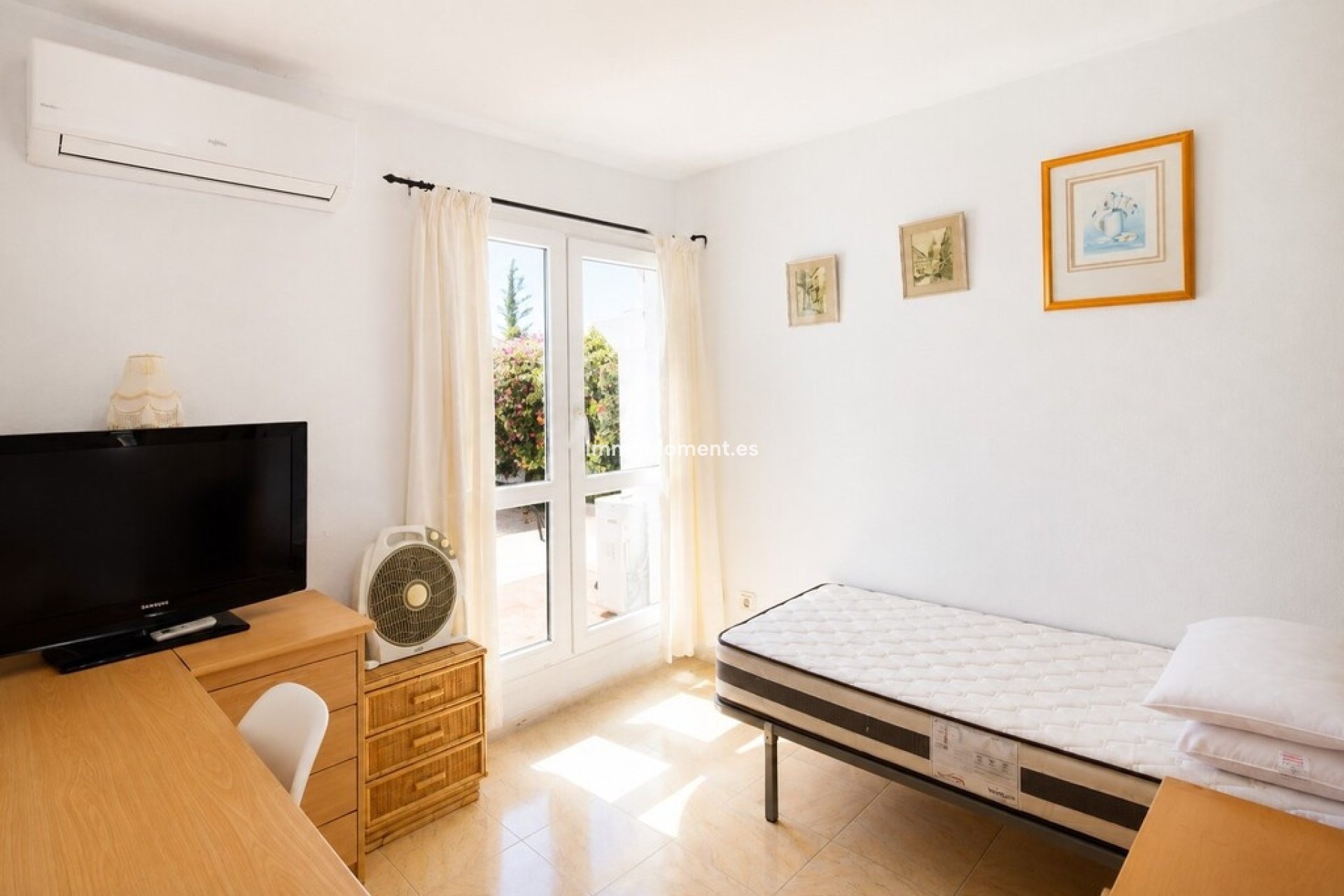 Resale - Detached villa - Estepona - Estepona Centro